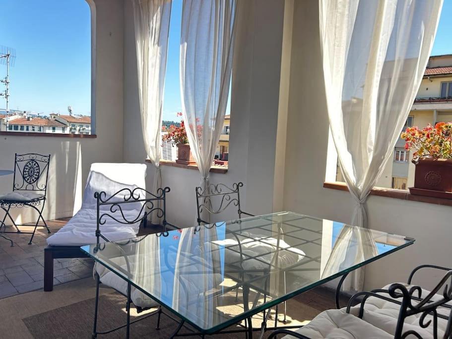 L'insolita 28 By Florencehospitality Com Apartment Florence