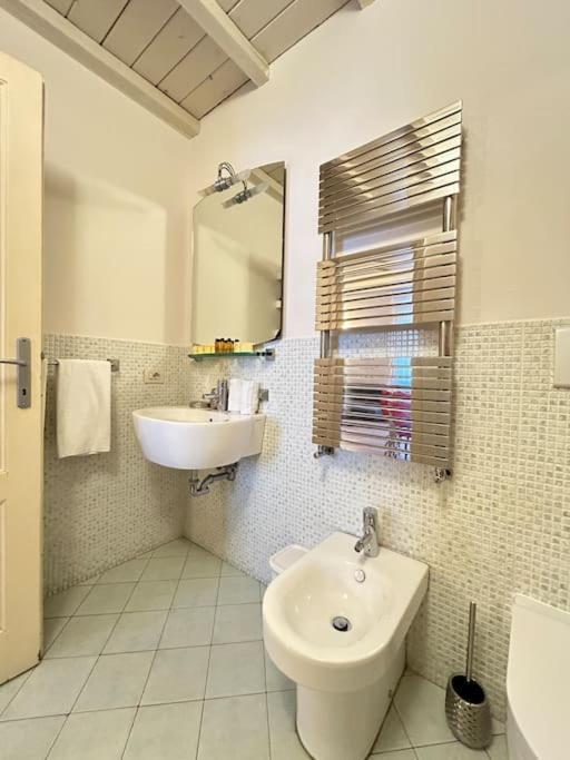L'insolita 28 By Florencehospitality Com Florence