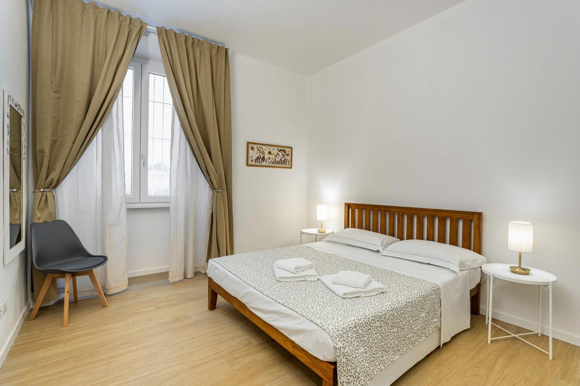 Apartment Giardino Della Fortezza Modern X6 With Patio