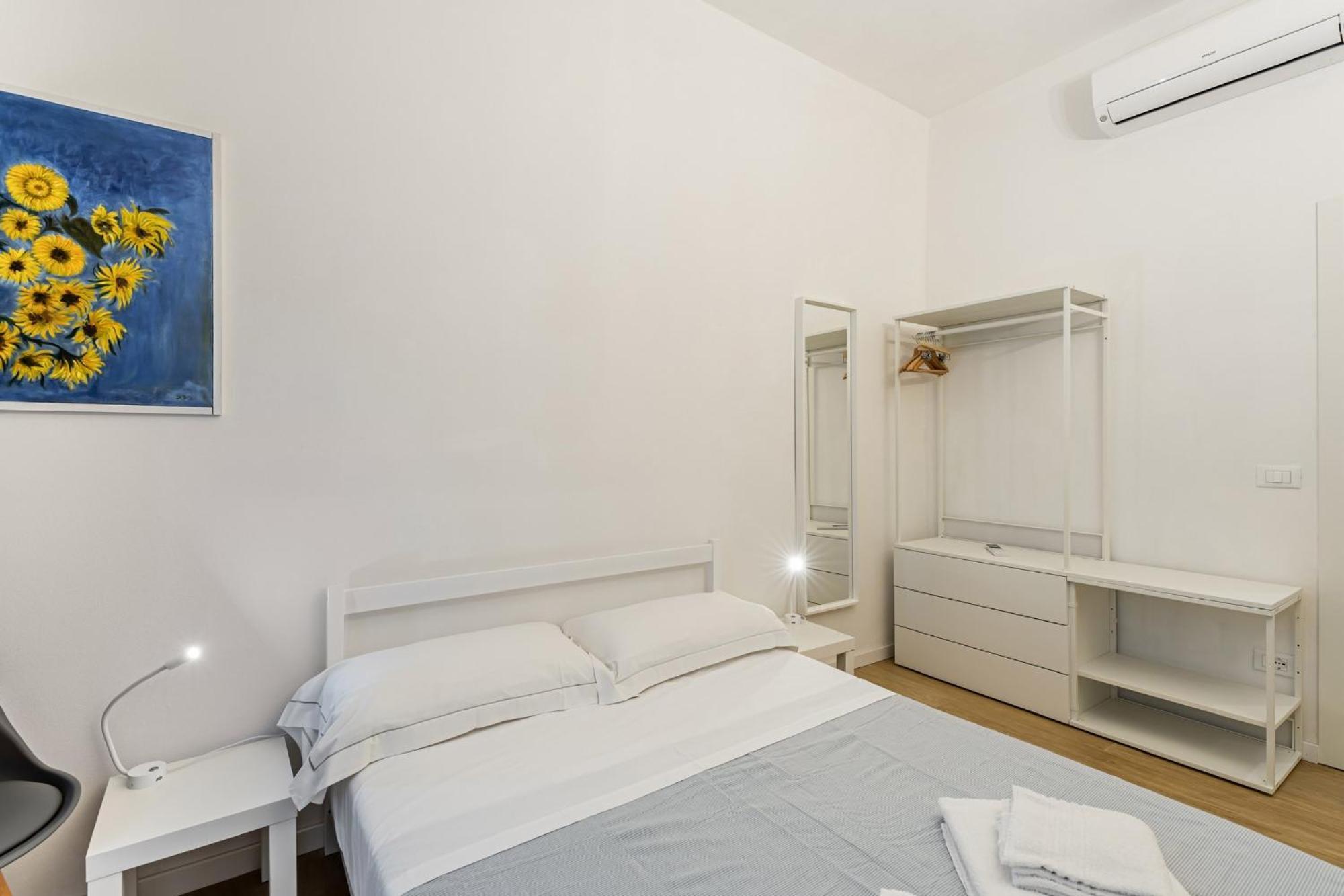 Giardino Della Fortezza Modern X6 With Patio Apartment *