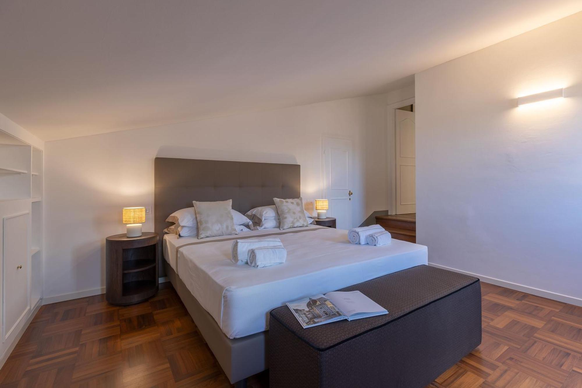 Dora Penthouse Uffizi View Appartement