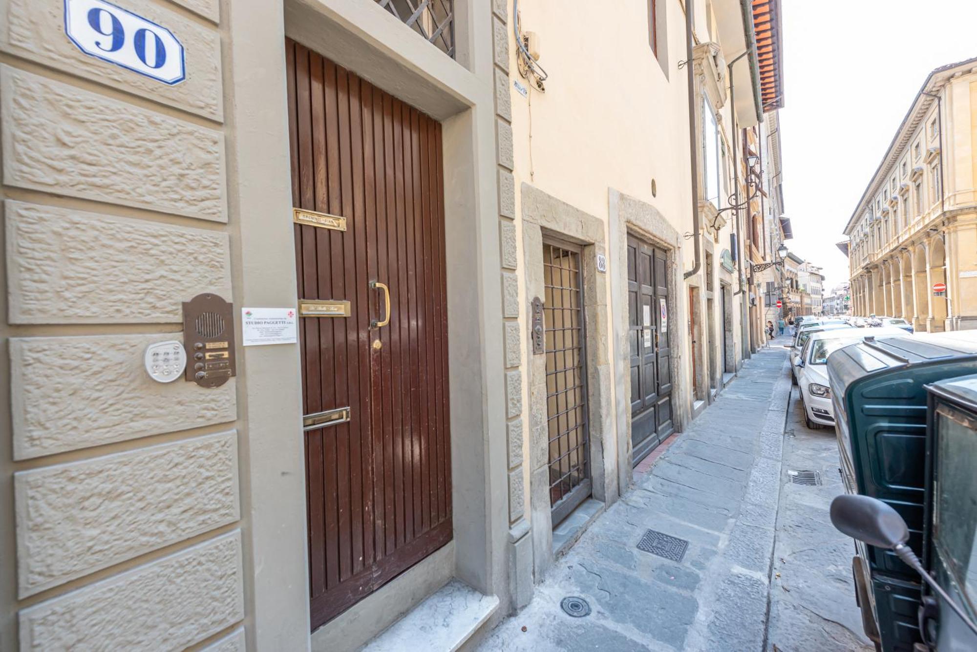 Violet Flat, San Gallo Apartment *