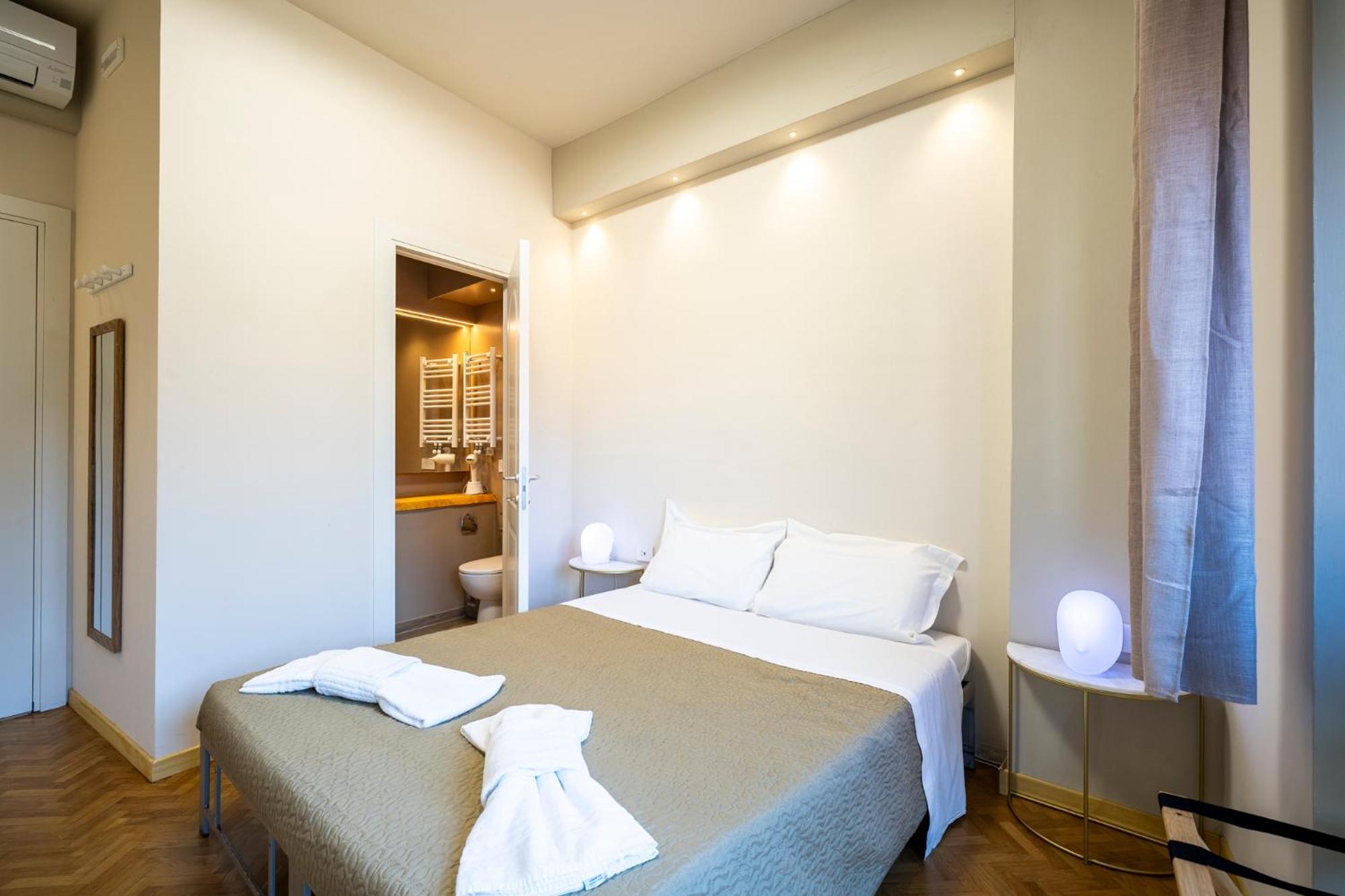 Casa de hóspedes Duomo - Matrimoniali Con Bagno Privato *
