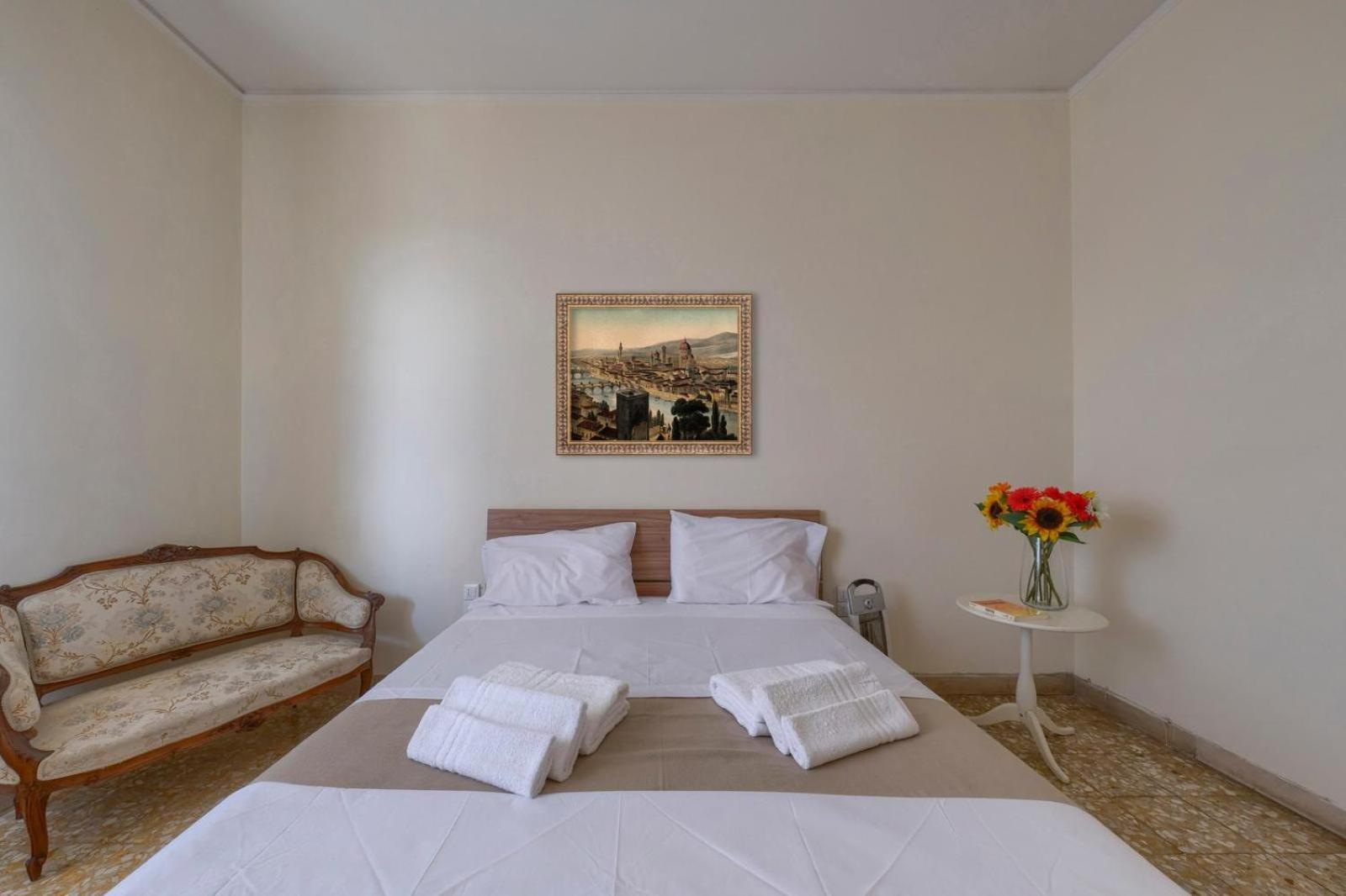 Esclusivo Fiorentino 120mq Netflix, Ac Apartment Florence