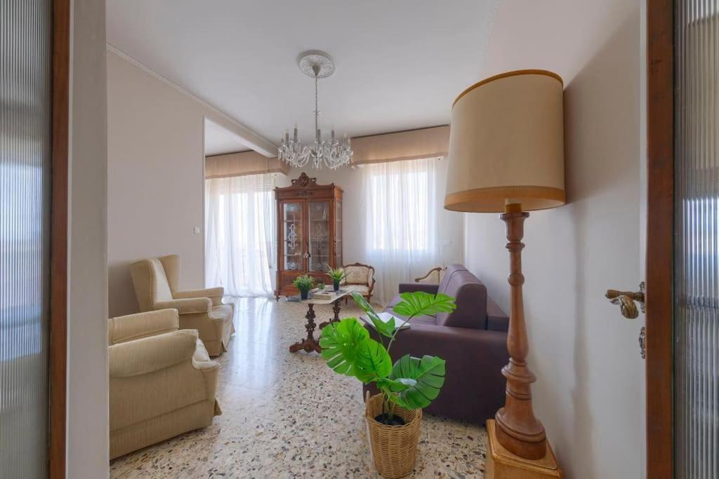 Esclusivo Fiorentino 120mq Netflix, Ac Florence