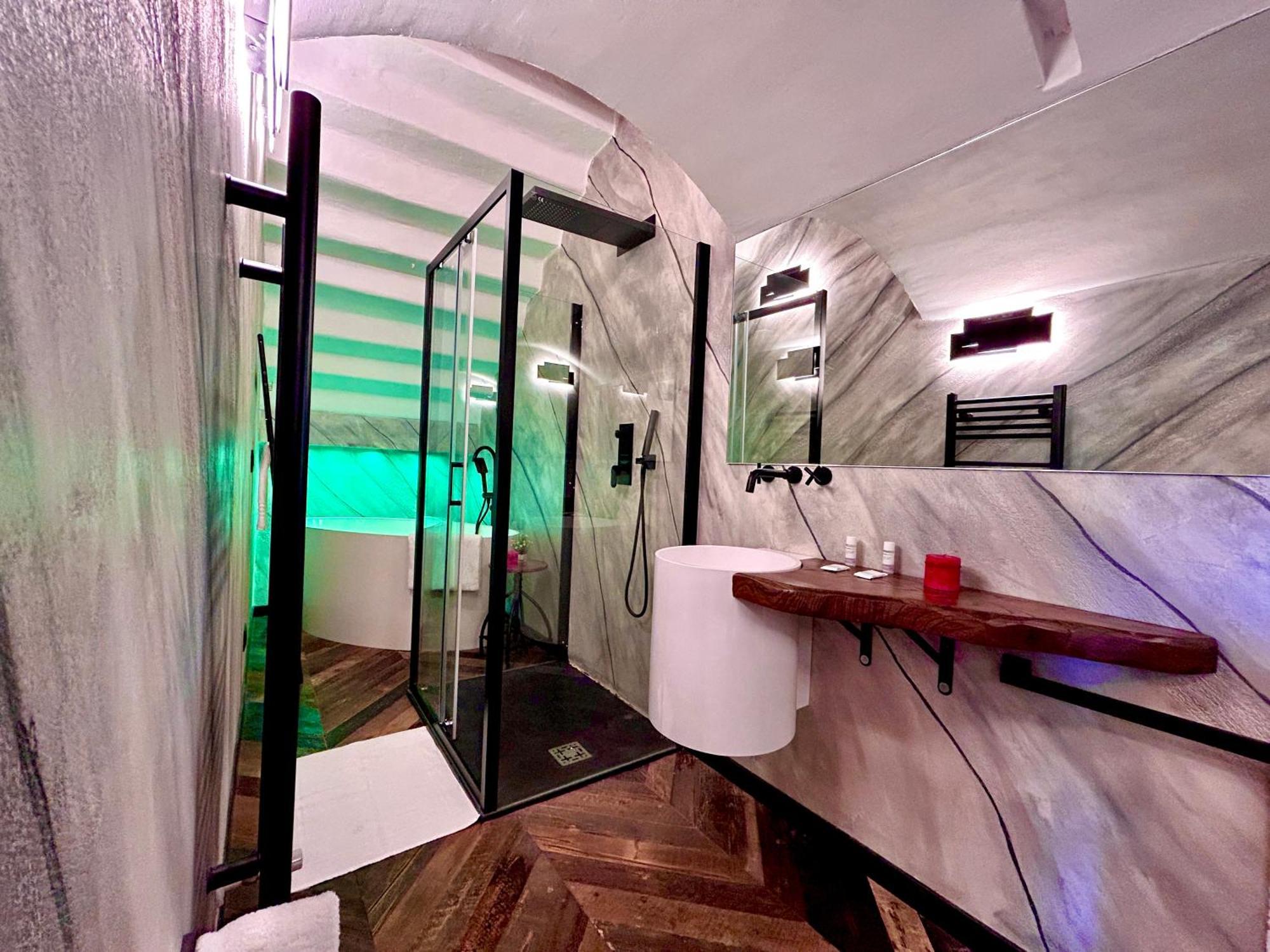 Torre Elvira Apartment *