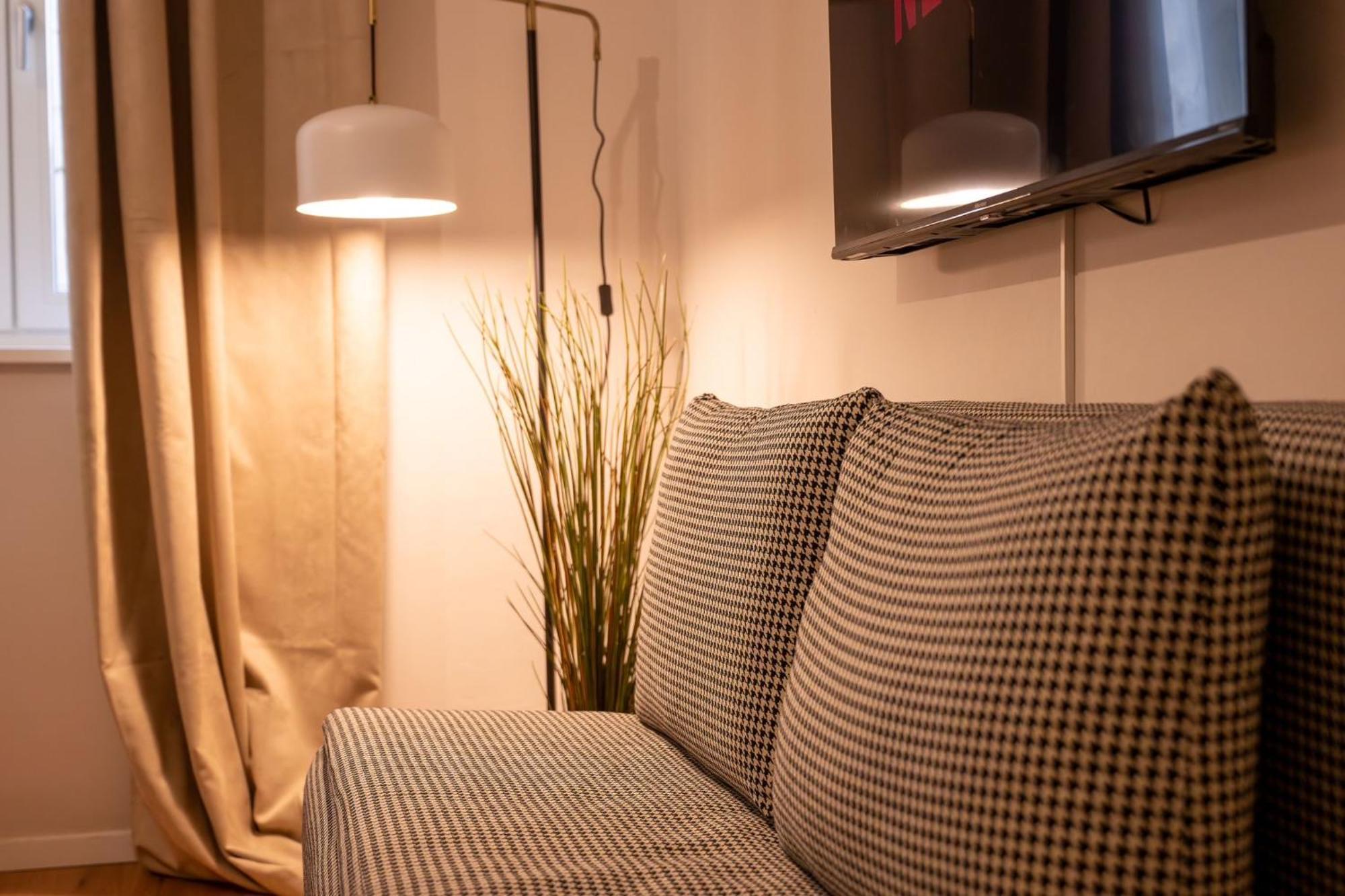 Casa Vi - Milu Holidays Apartment *