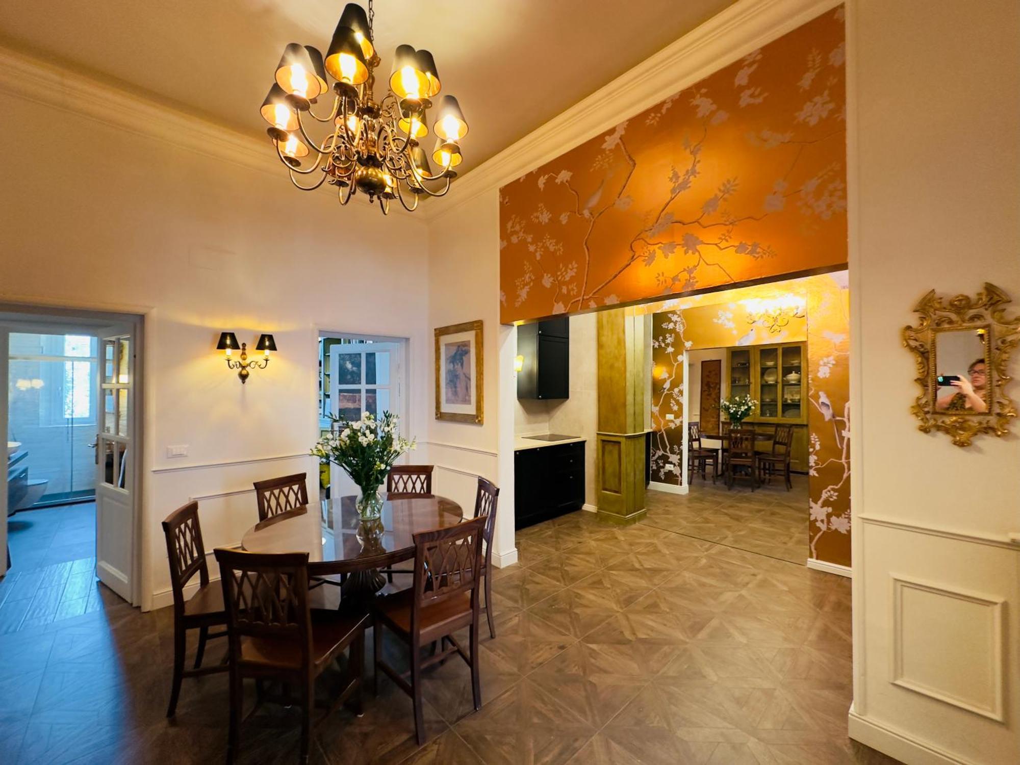 Apartment Santa Caterina Palace In Florence-3 Bedroom Florenz