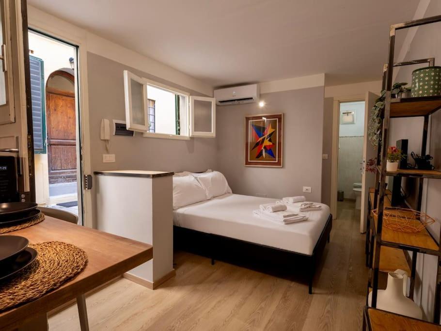 Tuscan Tempo Elegant Escape Near Pontevecchio Apartamento