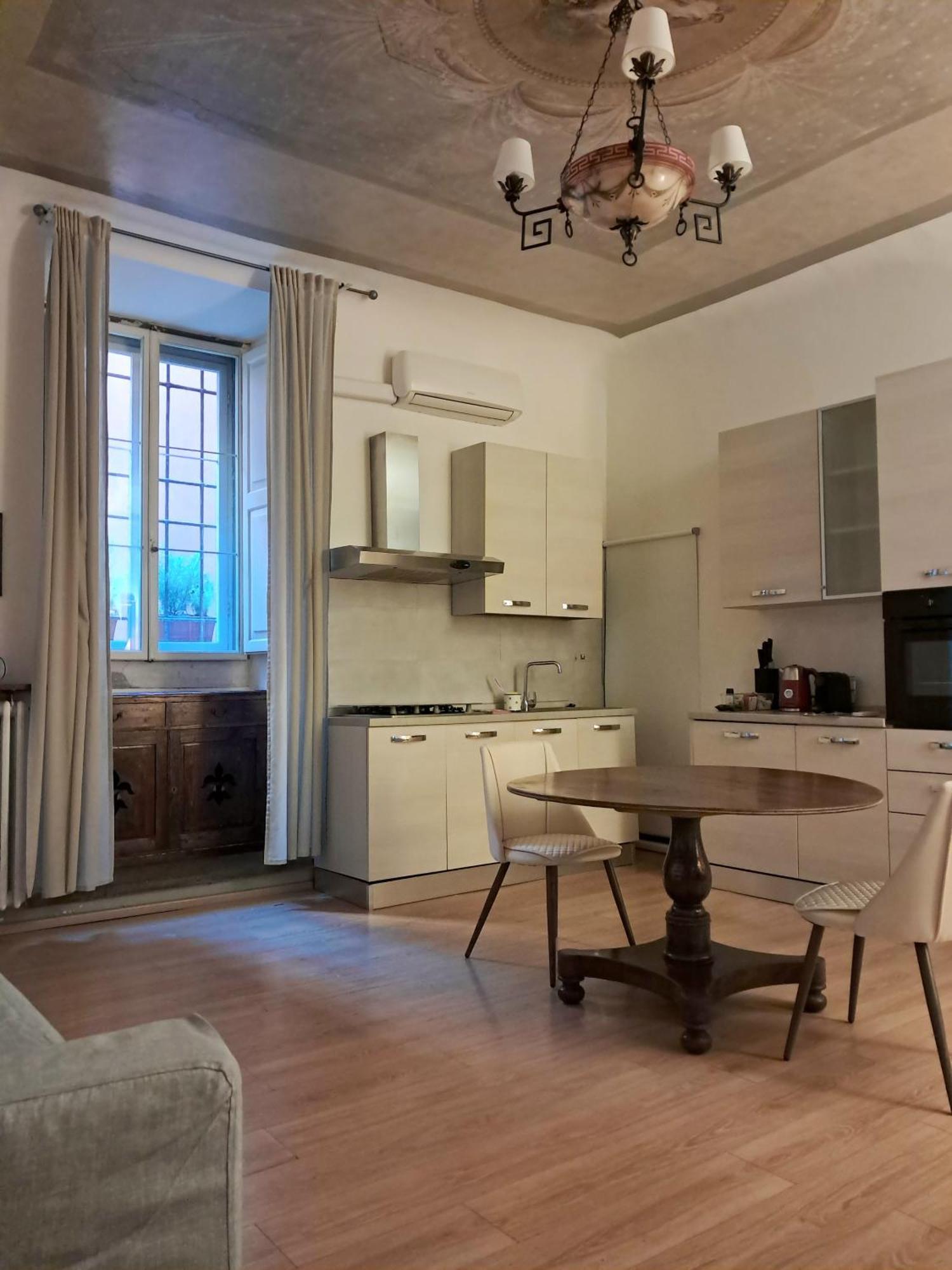 Palazzo Capponi Alle Rovinate Apartment Florence