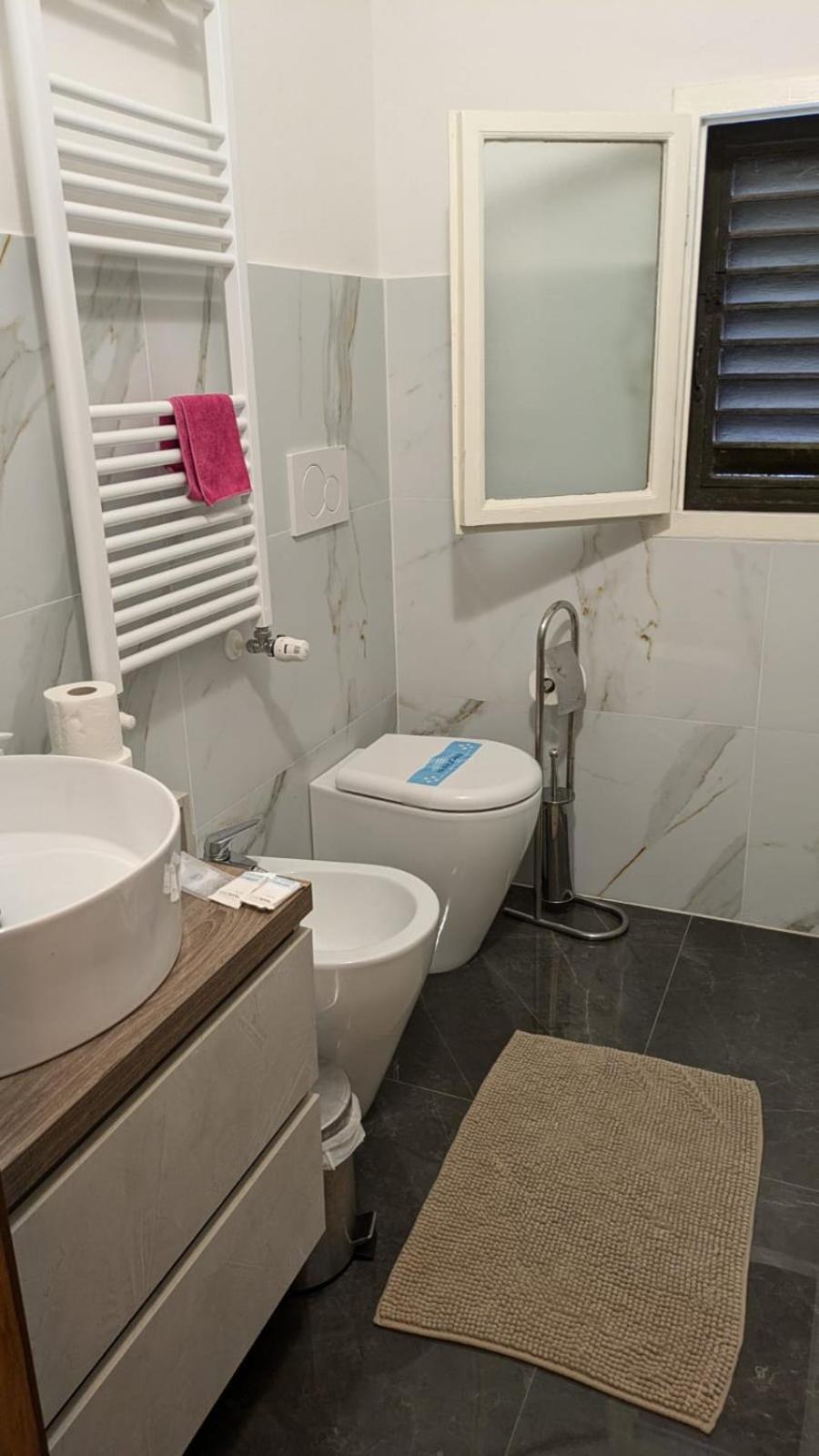 Small And Cozy In Appartement
