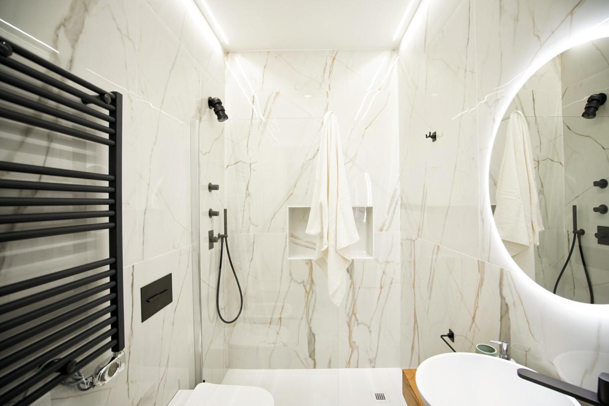 Appartement Lux Center, 2camere, 2bagni, Train Station Smn *