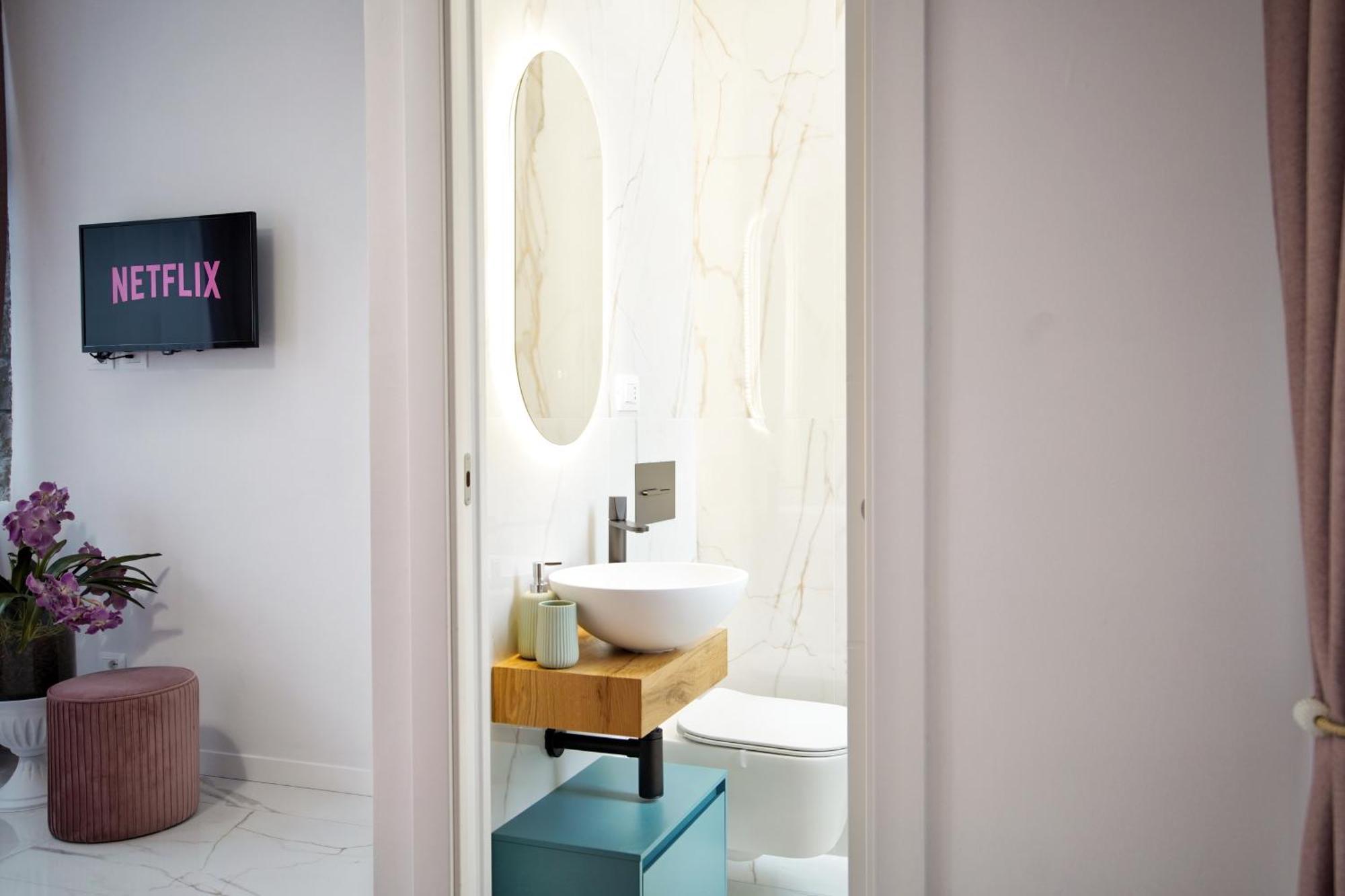 Lux Center, 2camere, 2bagni, Train Station Smn Appartement *