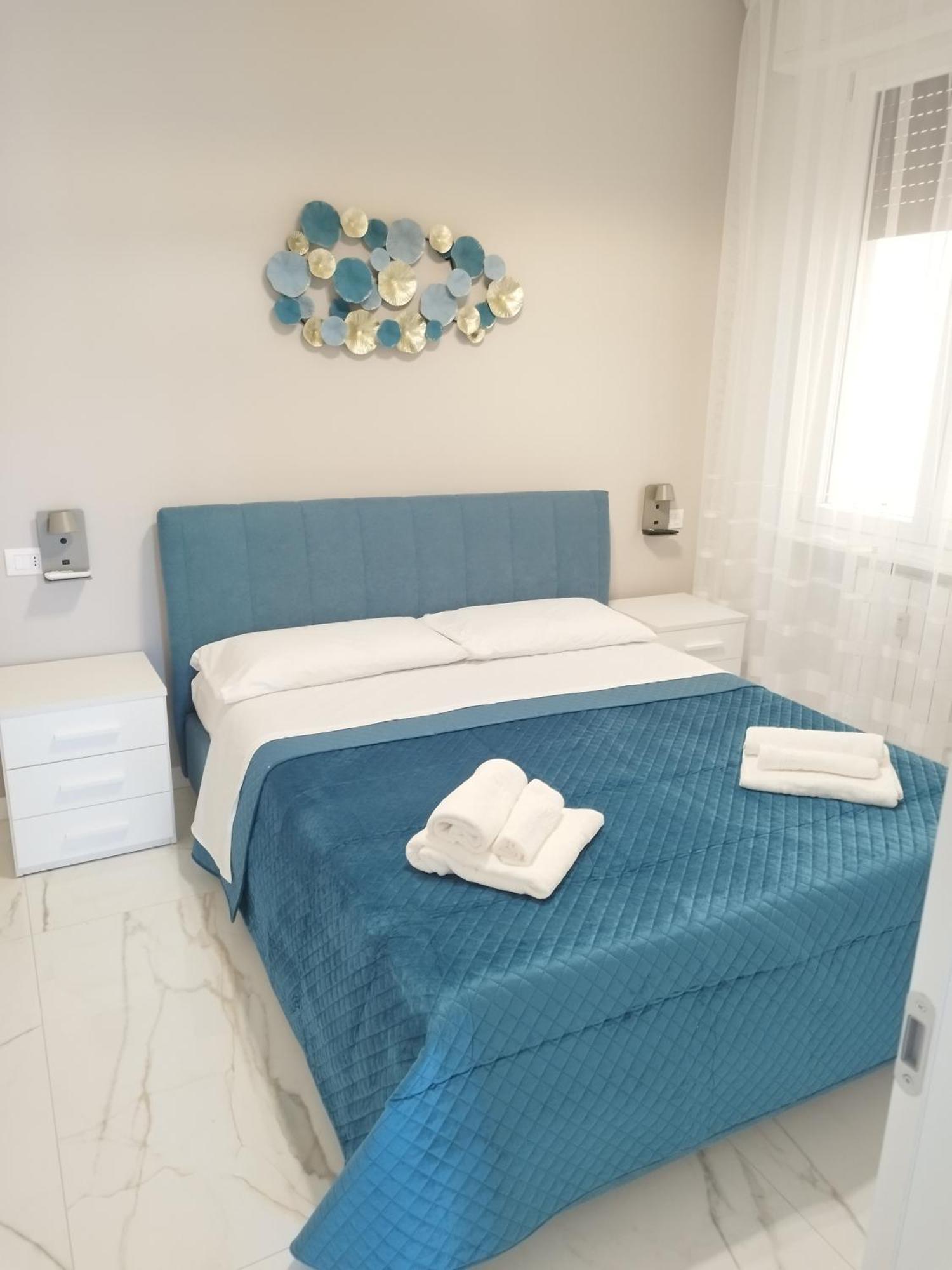Lux Center, 2camere, 2bagni, Train Station Smn Appartement *
