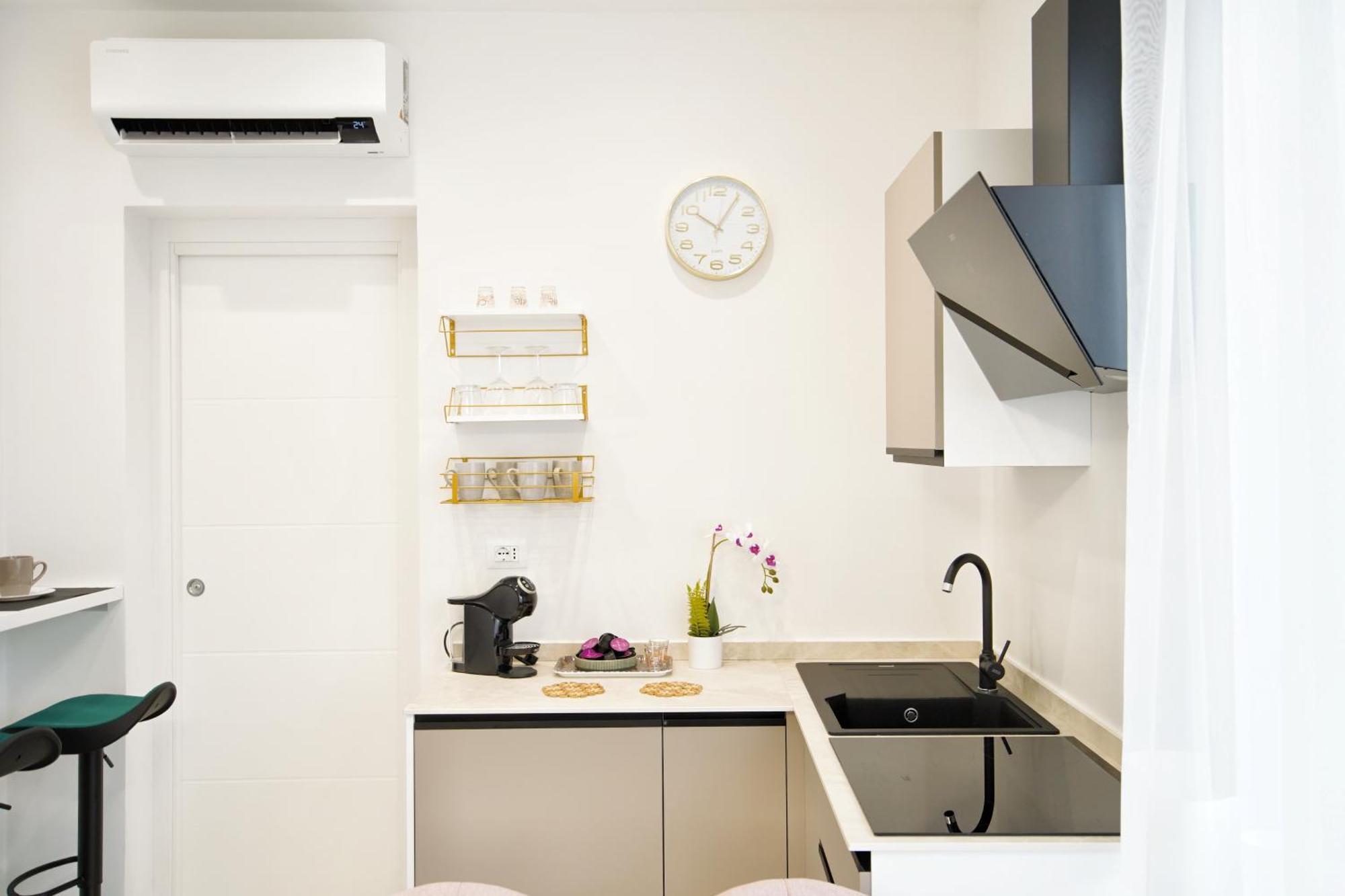 Lux Center, 2camere, 2bagni, Train Station Smn Appartement *