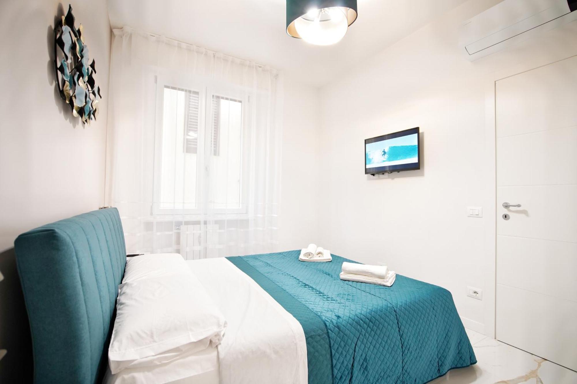 Appartement Lux Center, 2camere, 2bagni, Train Station Smn