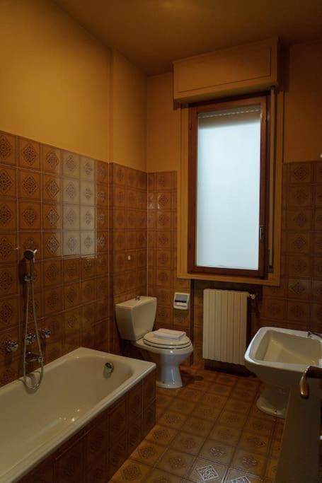 Fanciful 2-br Outside Ztl *