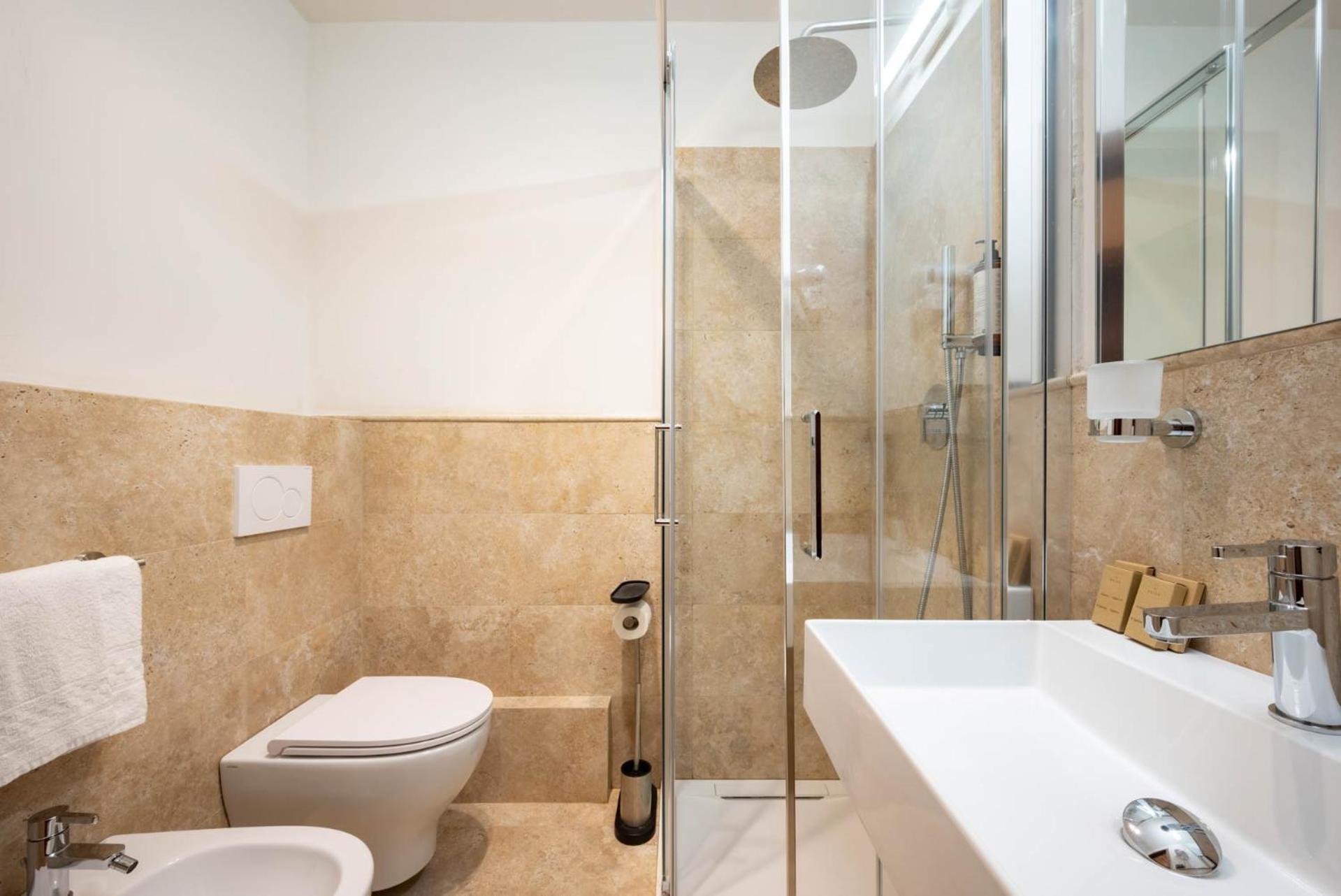 Morandi Hotel 3*