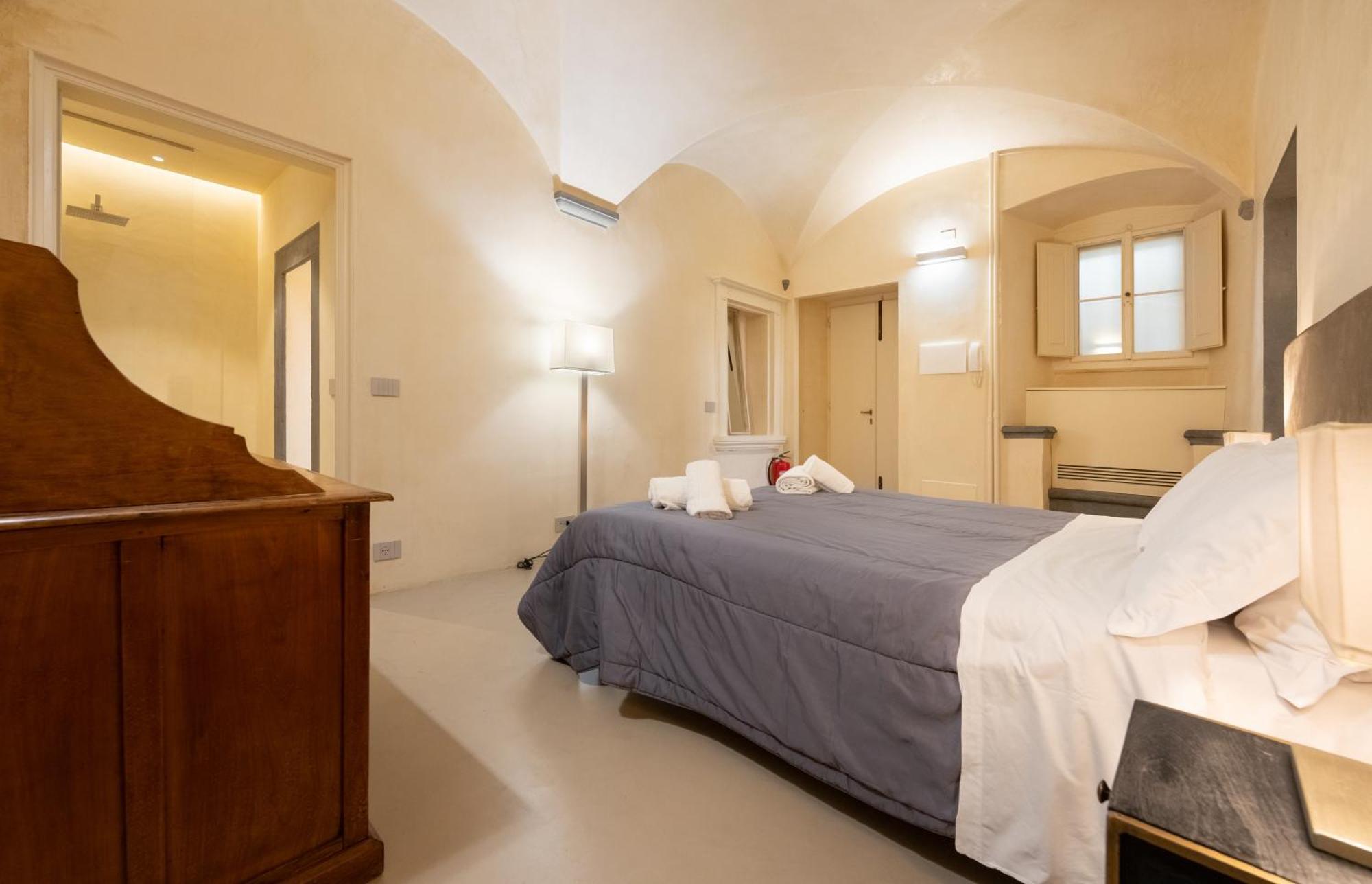 Keys Of Italy - Benci 20 Fresco - Frescoes One Bedroom Santa Croce Appartement Florence