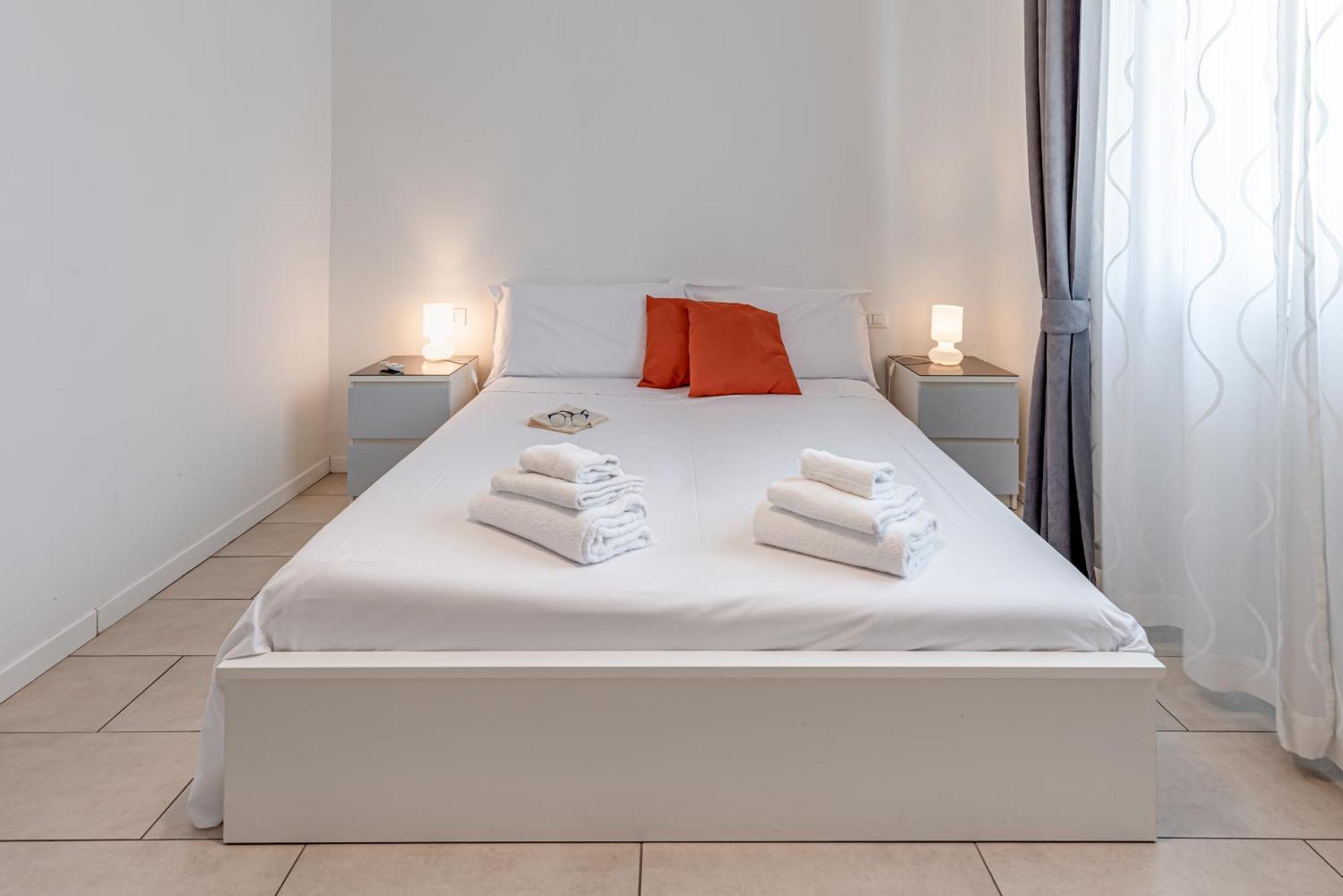 Meliana - Sweet Dreams In Apartment Florenz