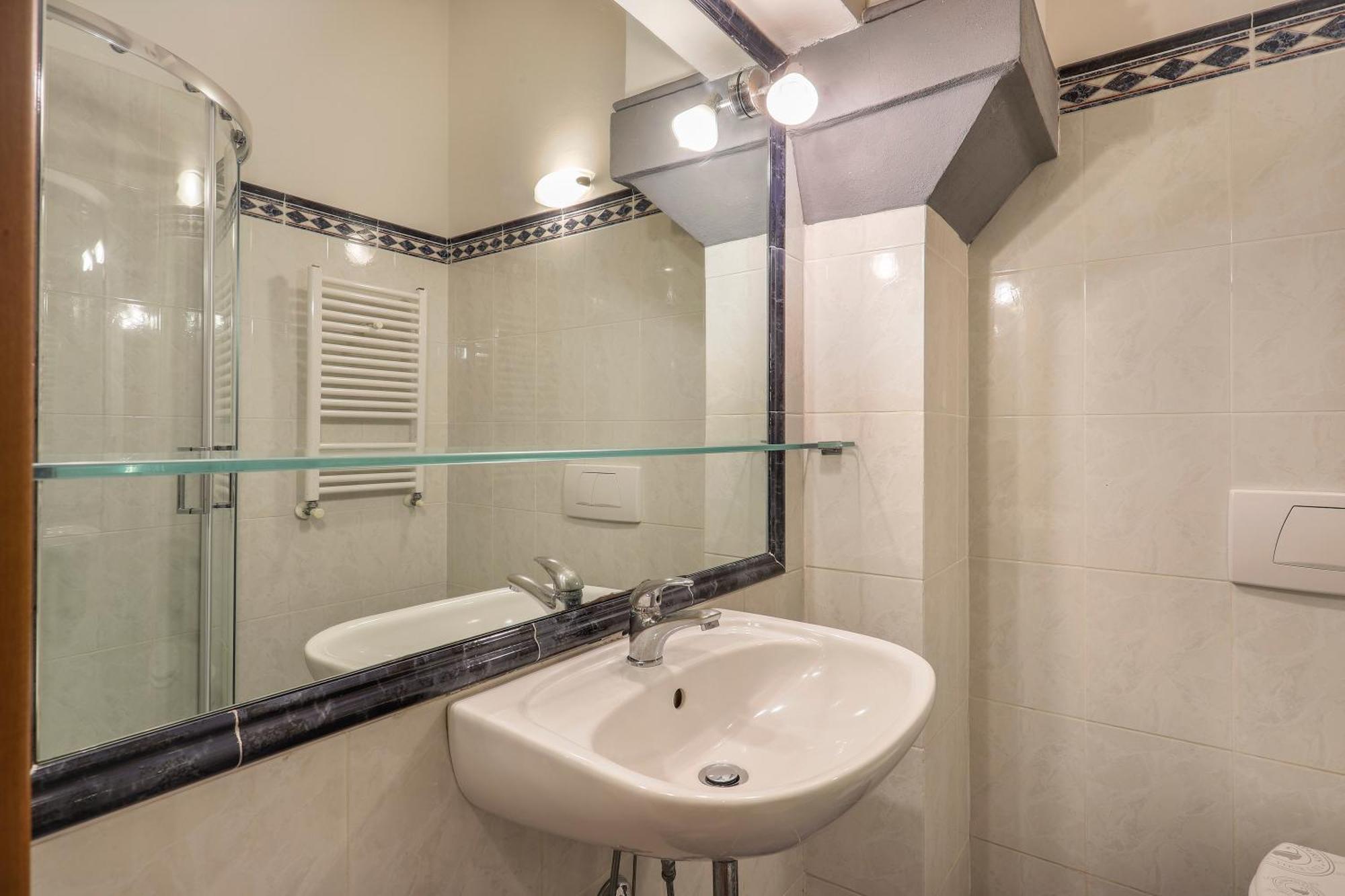 Ground Floor * Florenz