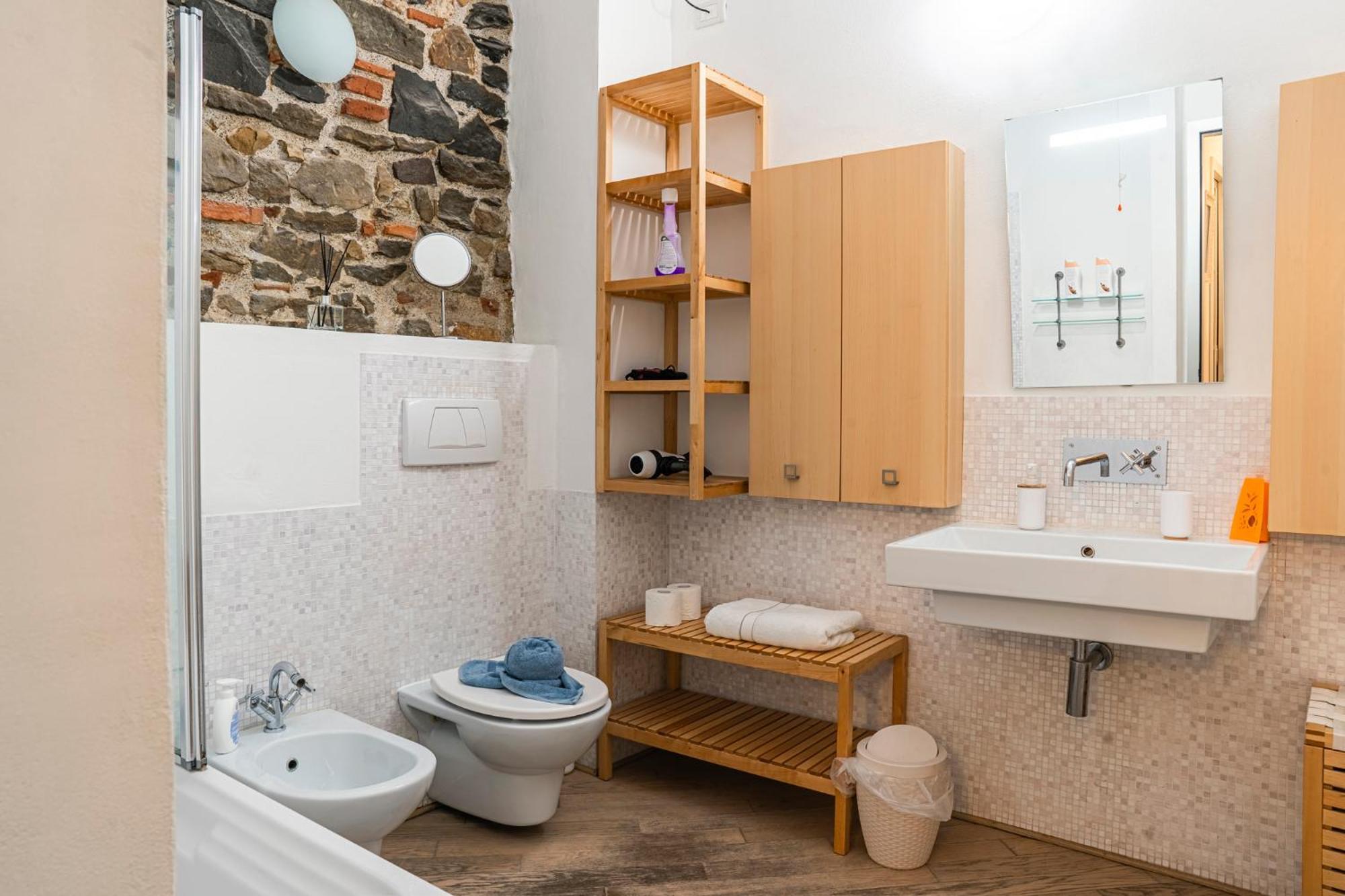 Deluxe Apt+private Parking Florence