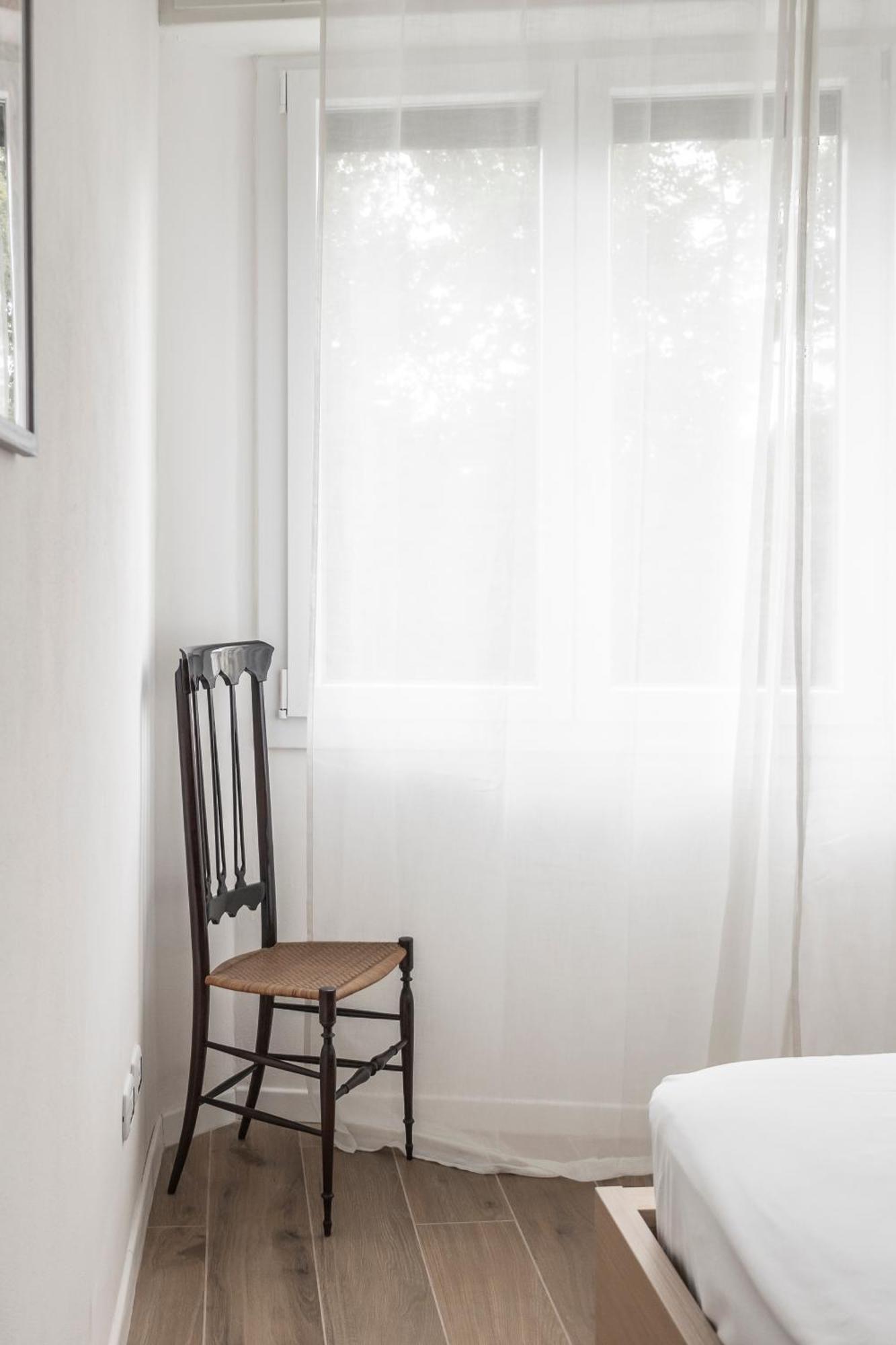 Leopoldo Cozy Loft - Tram, Air C, Netflix Appartement