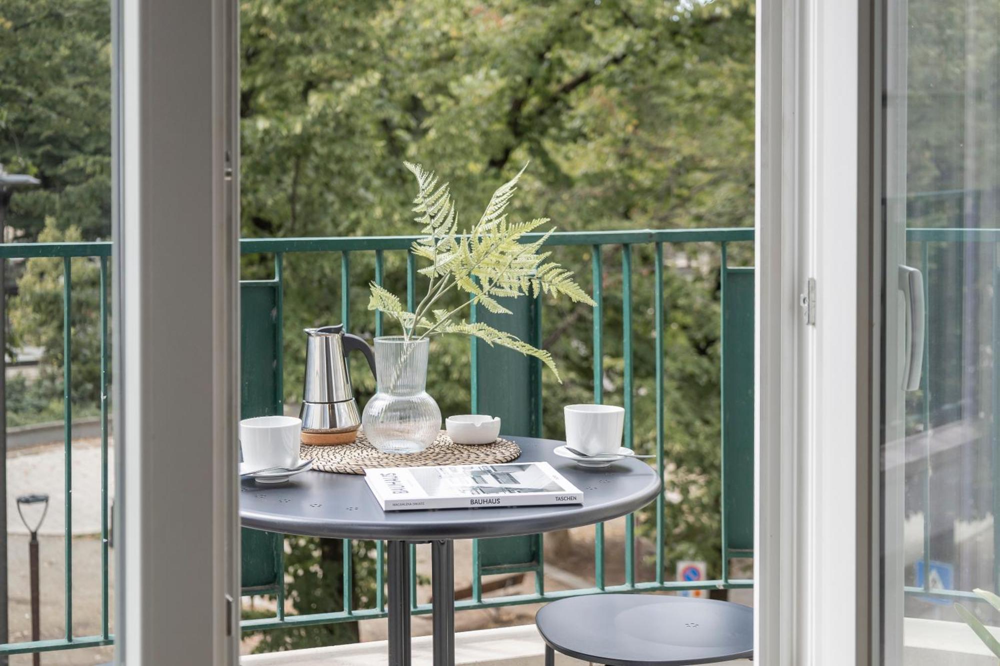 Leopoldo Cozy Loft - Tram, Air C, Netflix Appartement *