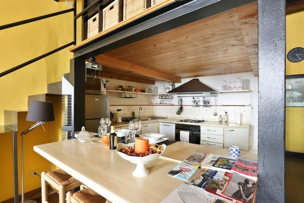 Relax Like Home, Via Ricasoli 6, Next To The Duomo Of Appartement