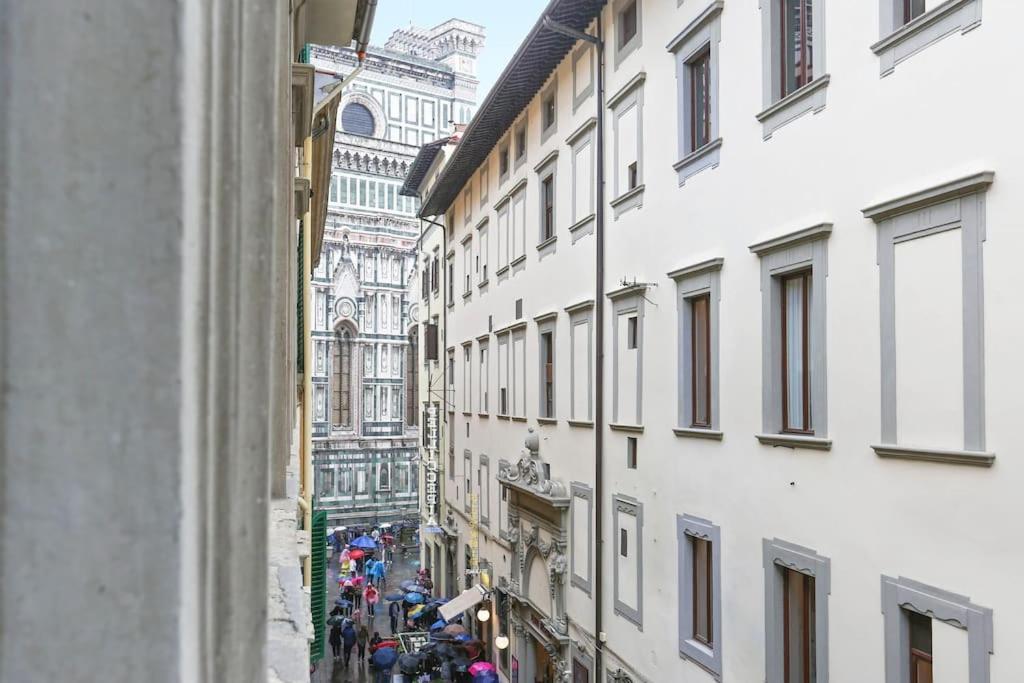 Appartement Relax Like Home, Via Ricasoli 6, Next To The Duomo Of Florence