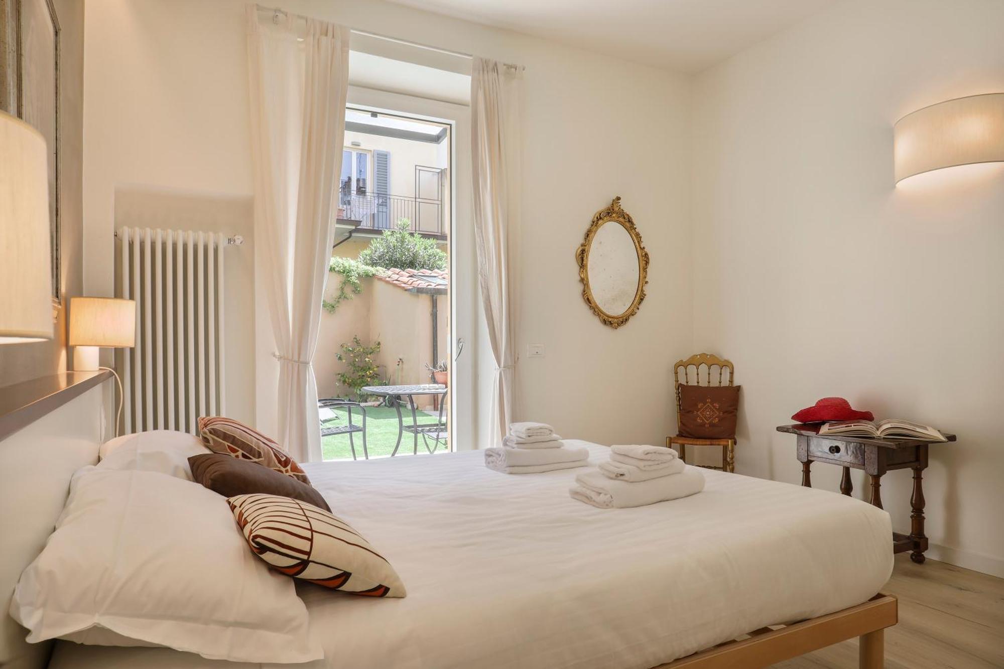 La Piccola Corte - Sweet Dreams In * Florence