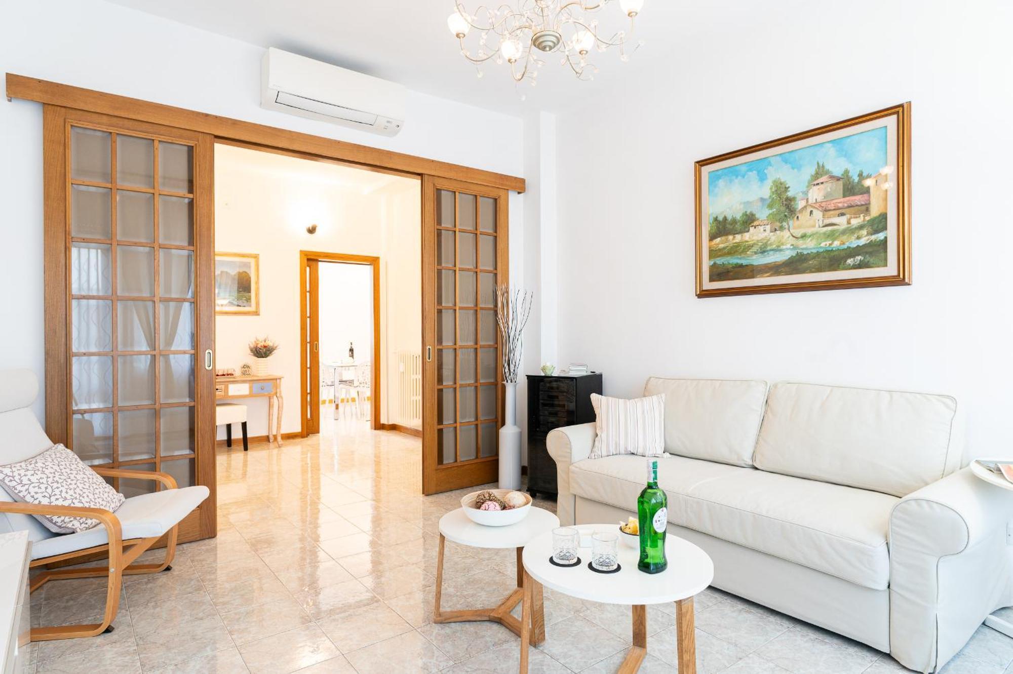 Apartment Godi Fiorenza - Duomo A 15 Minuti E Aeroporto A 4 Minuti Con Tramvia T2