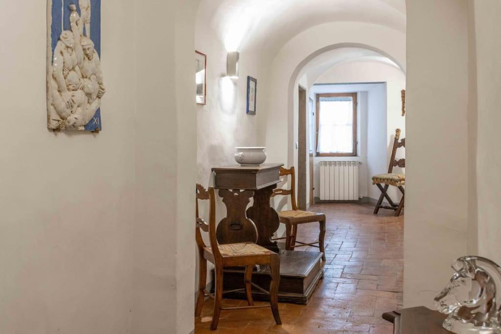 Santo Spirito 2 Bedroom Appartement *