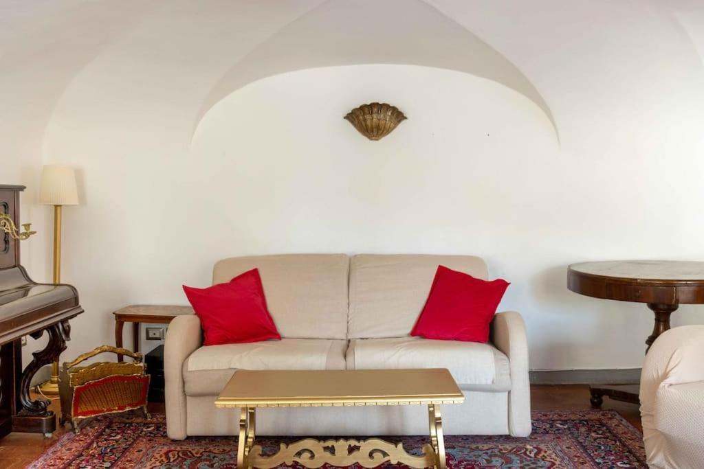Appartement Santo Spirito 2 Bedroom Florence