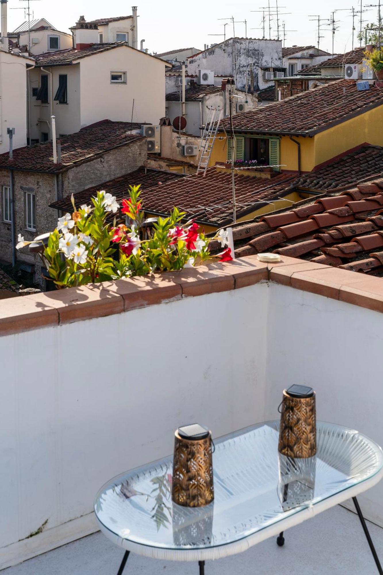 View Boutique - Milu Holidays Florenz