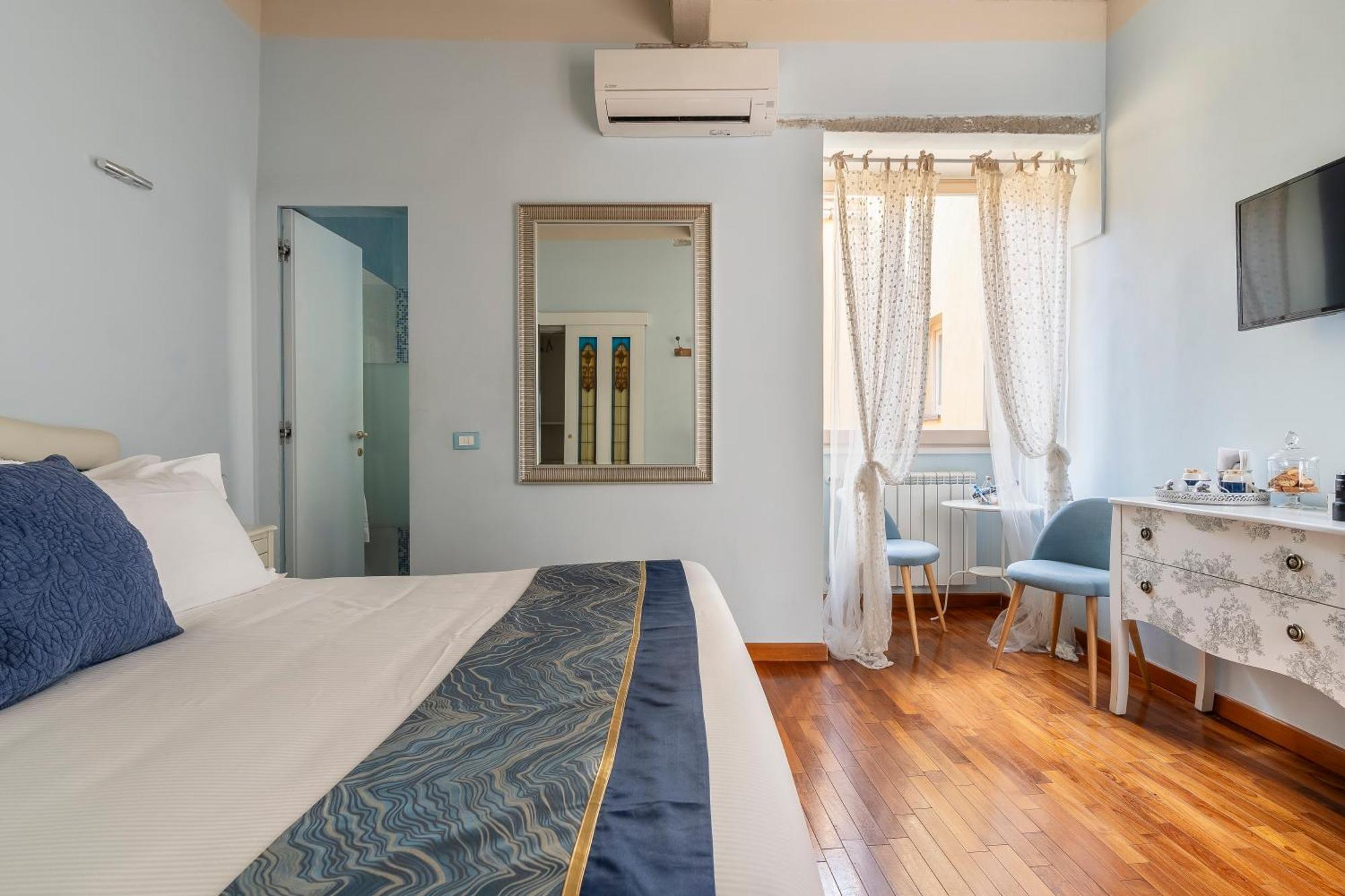 View Boutique - Milu Holidays Florenz