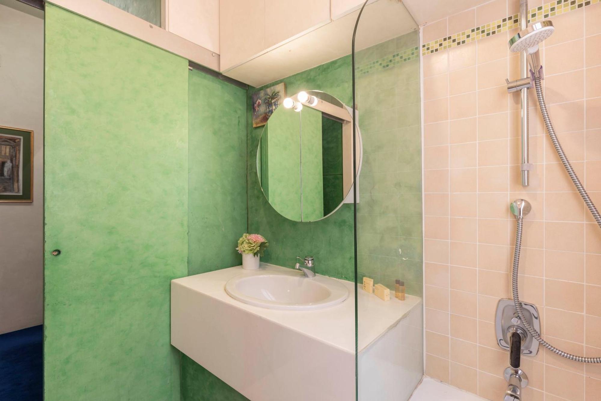 Ponte Vecchio Living Apartment Florence