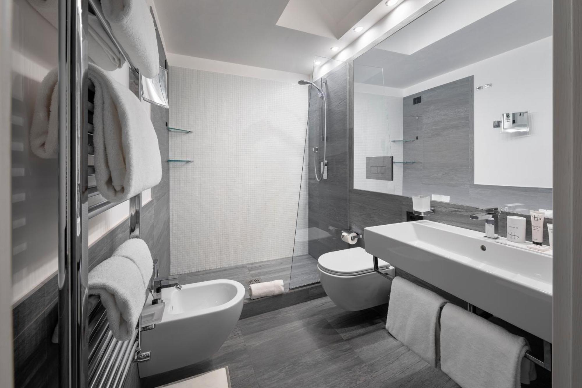 Hotel Lhp River&spa 5*