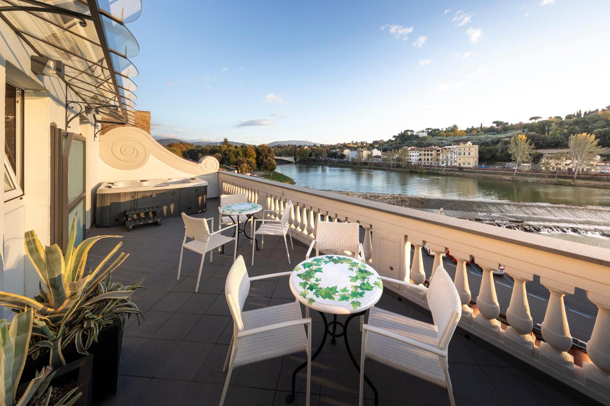 Hotel Lhp River&spa 5*
