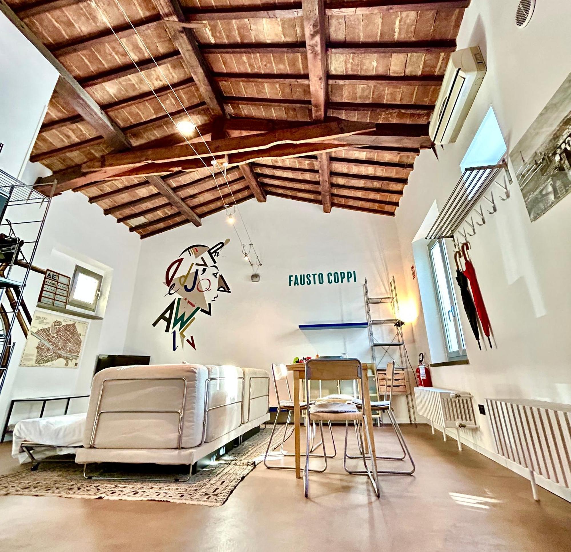 Bright House With Terrace In Santa Croce *