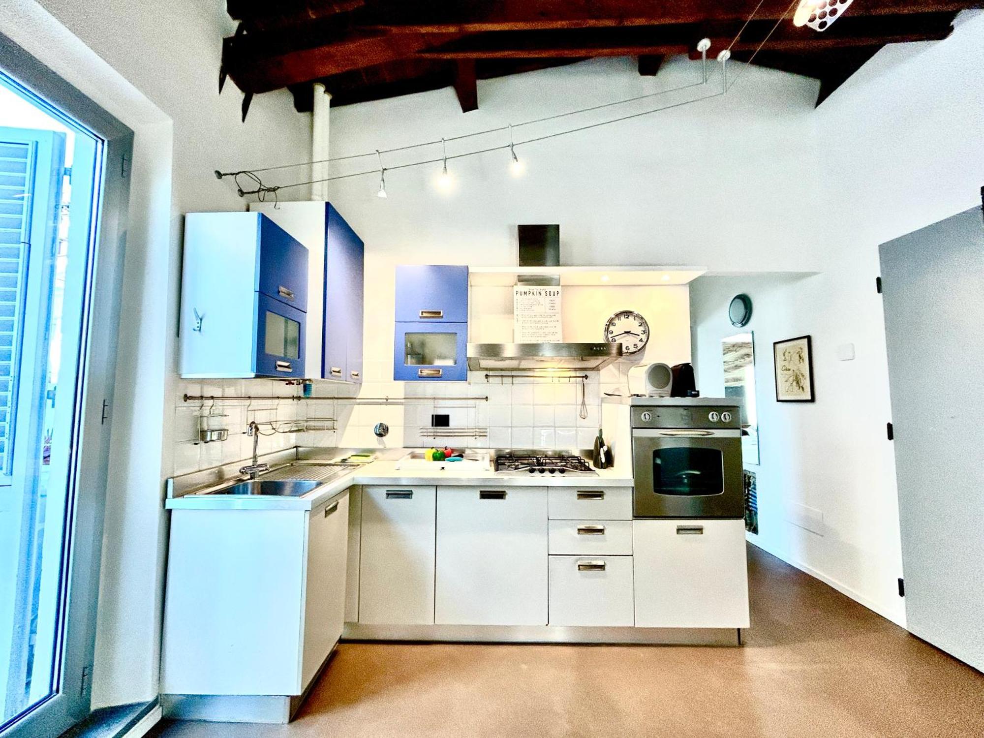 Bright House With Terrace In Santa Croce Appartement