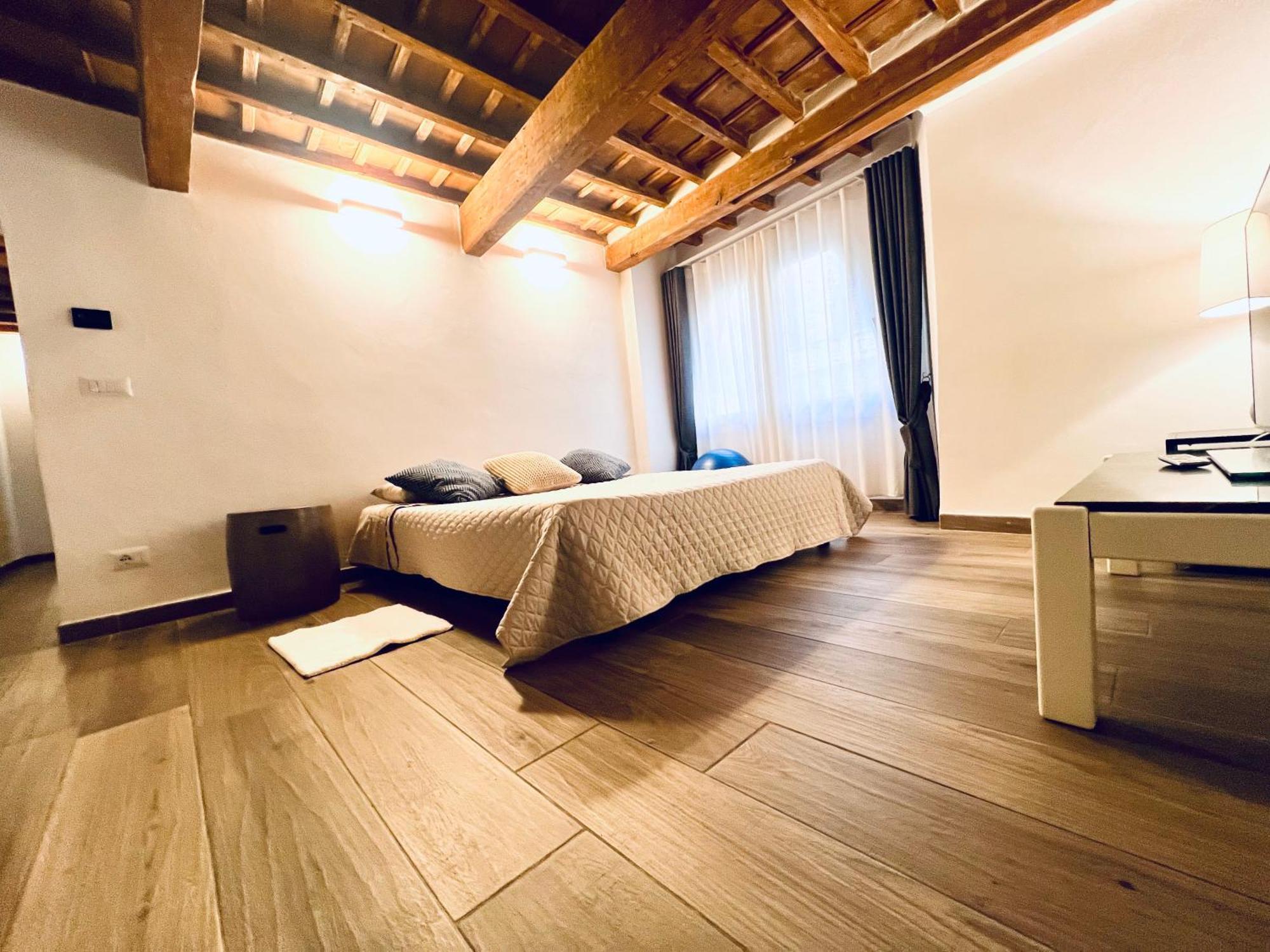 Palazzovilla Historic Building Luxury Appartement *