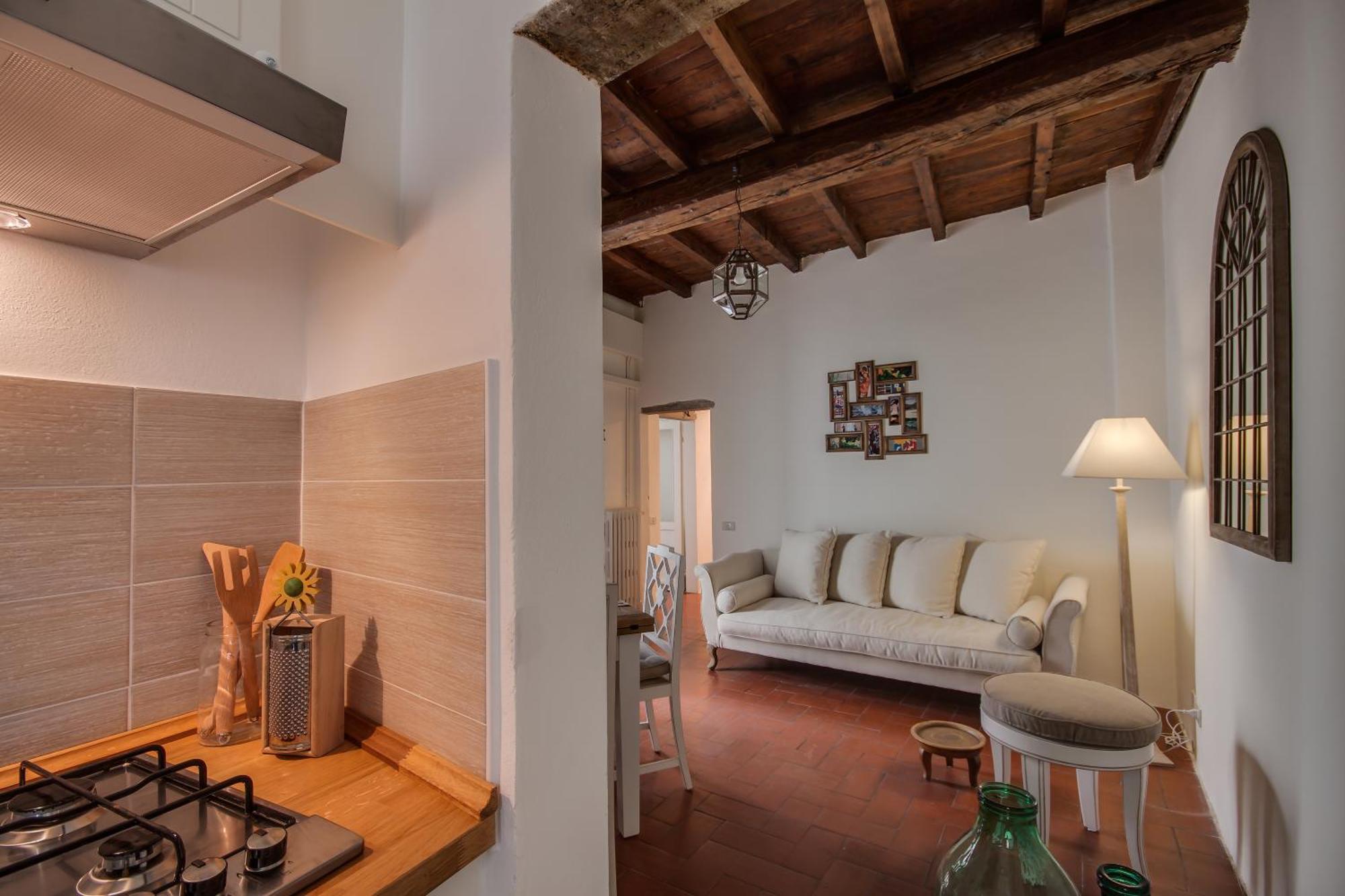 Florence- Gemma 2bd Tornabuoni Area *