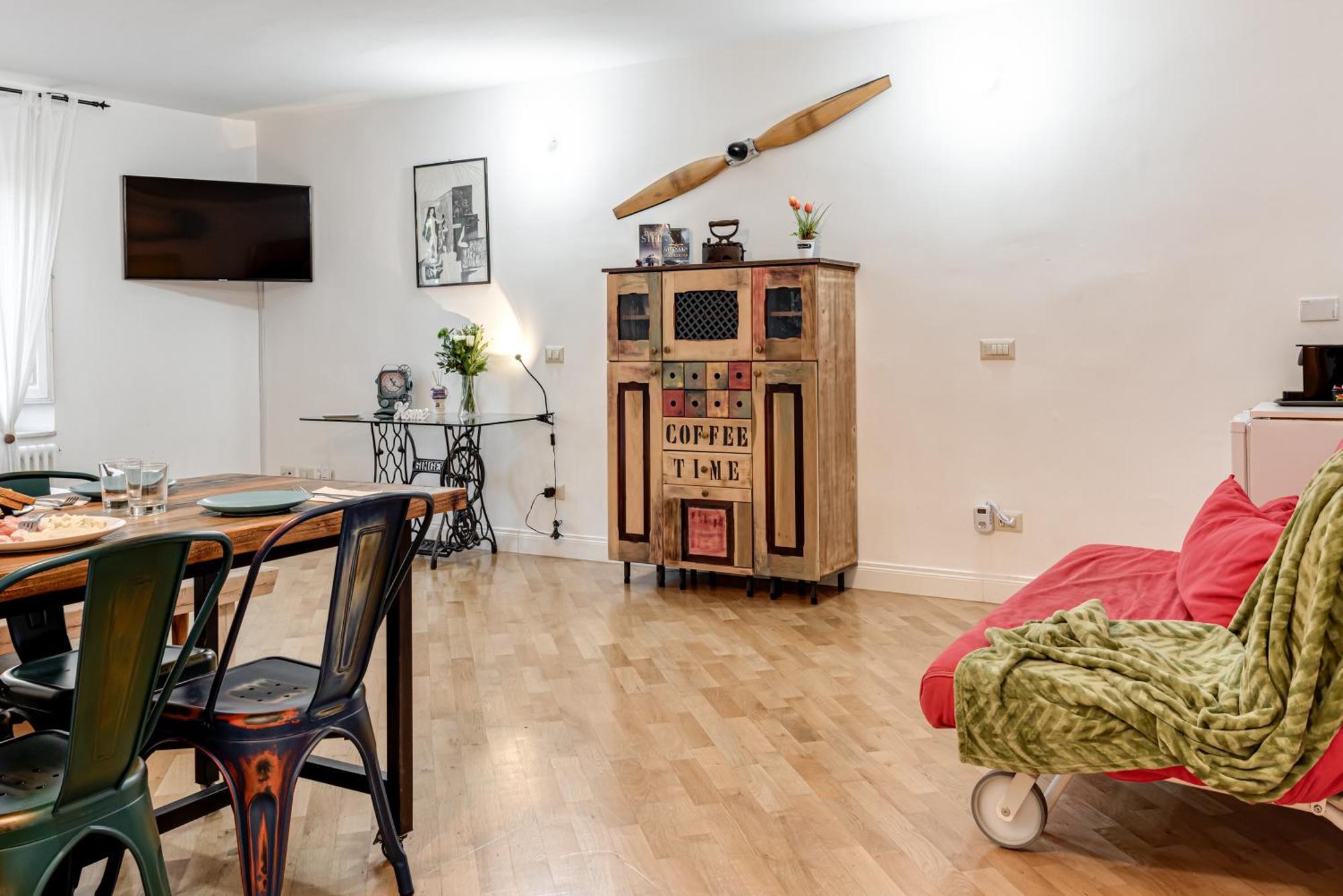 Elica - Sweet Dreams In Apartamento *