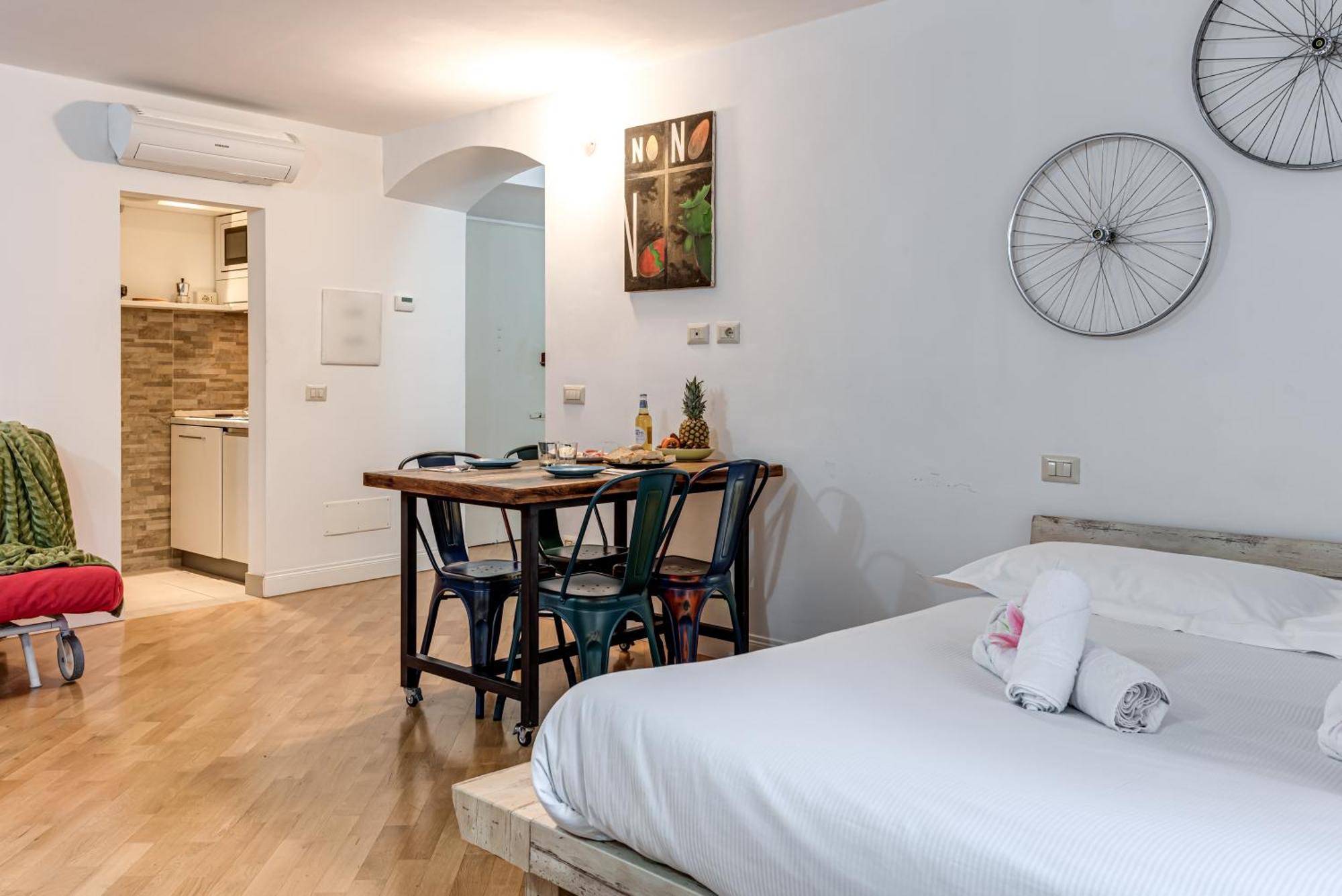 Elica - Sweet Dreams In Apartamento *
