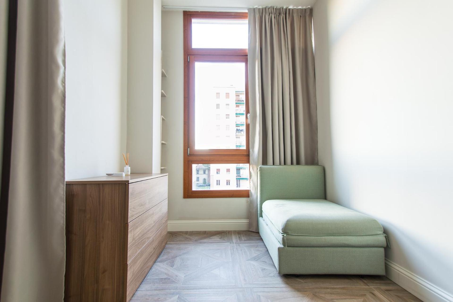 Loggia 27 Three-room