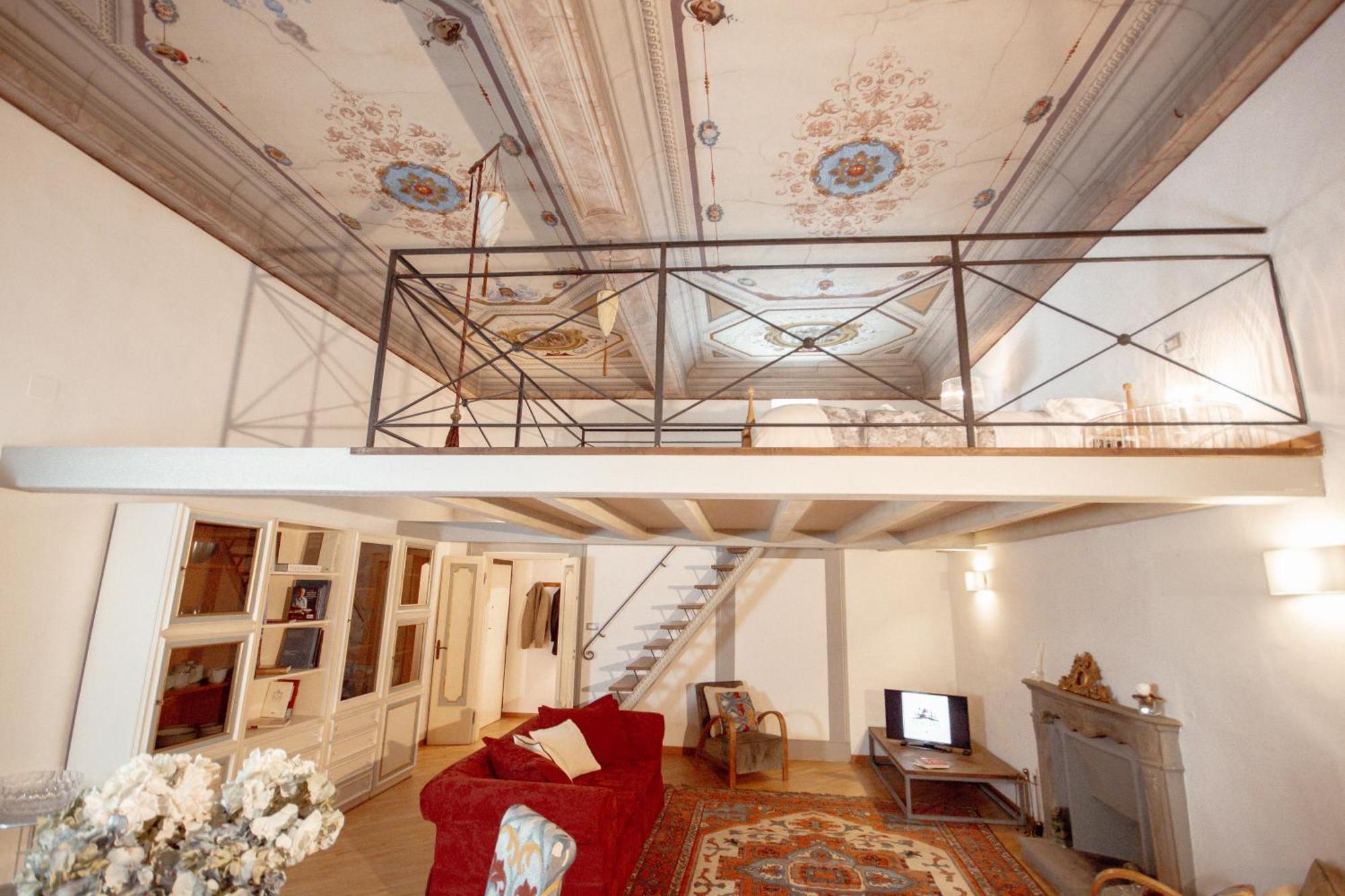 Elegant Loft Serragli Florence