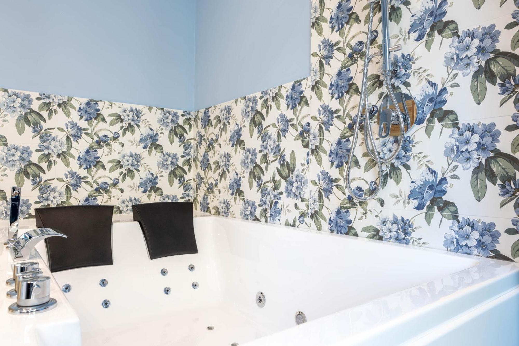 Pier Capponi 17 & Guest house Florence