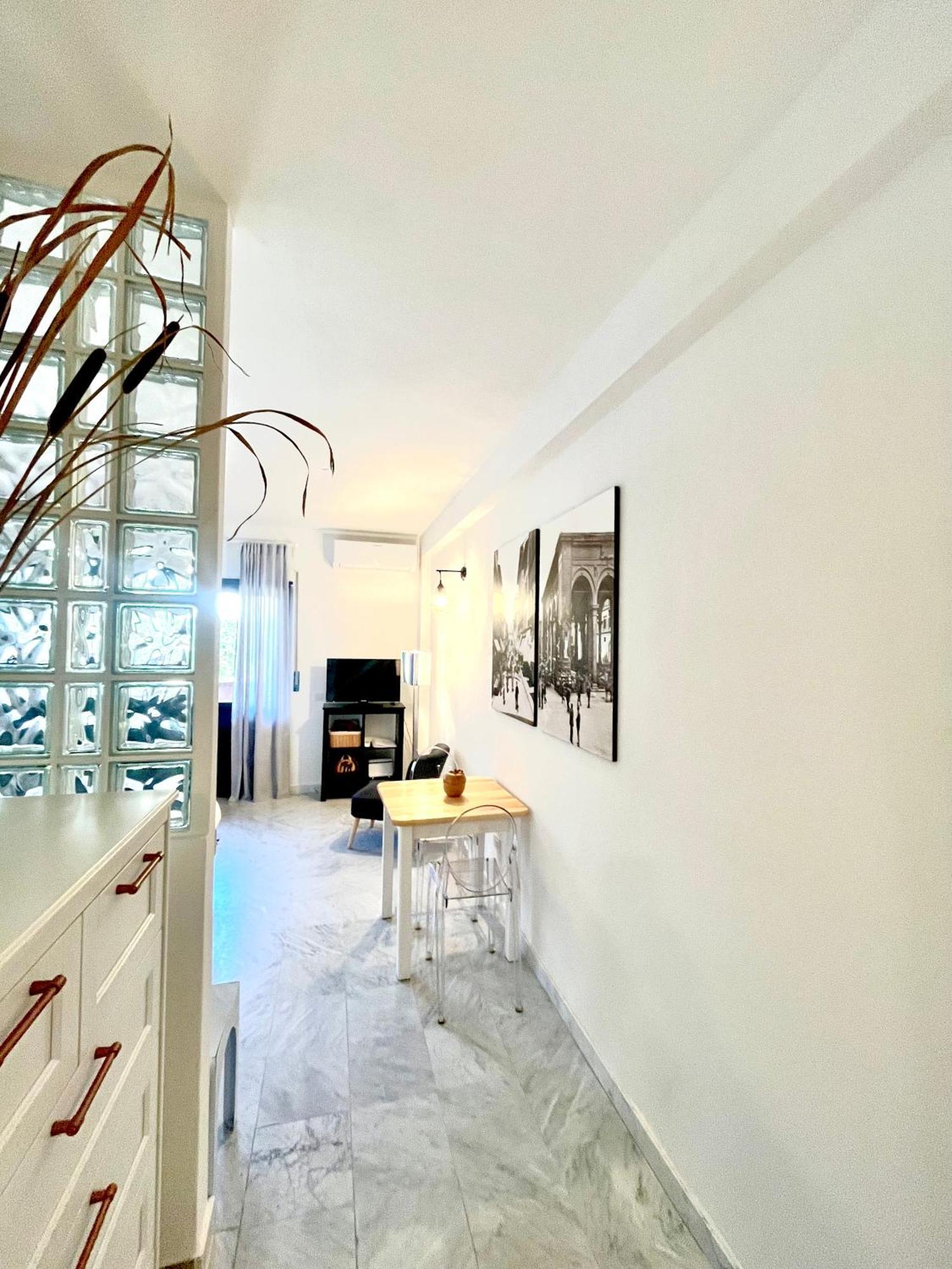 Oltrarno Hideway With Garage Appartement