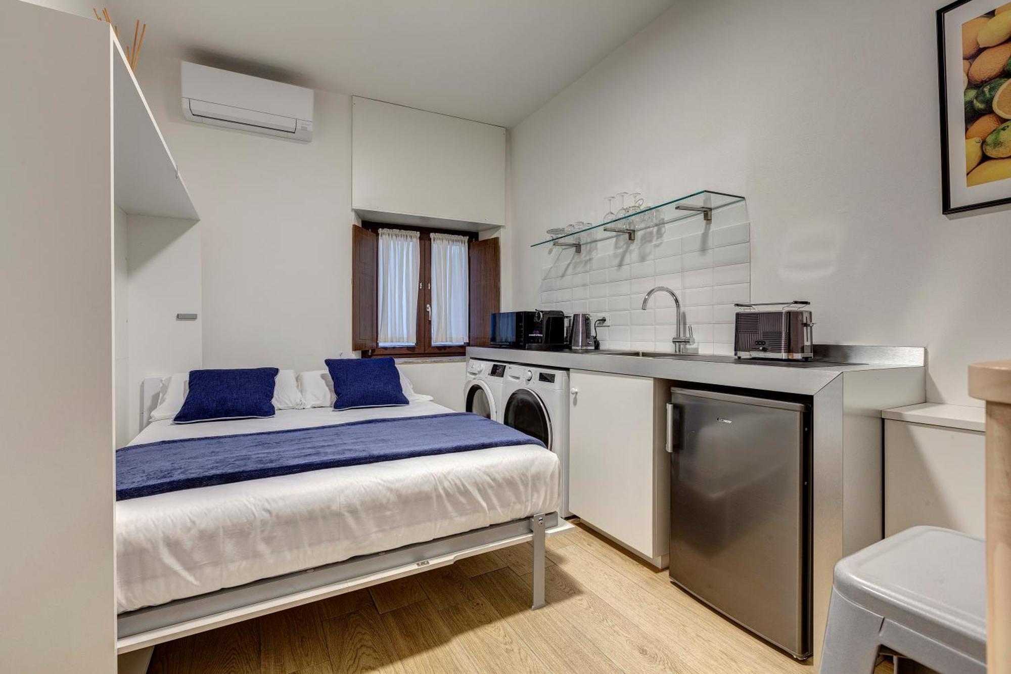 Apartment House G Florence